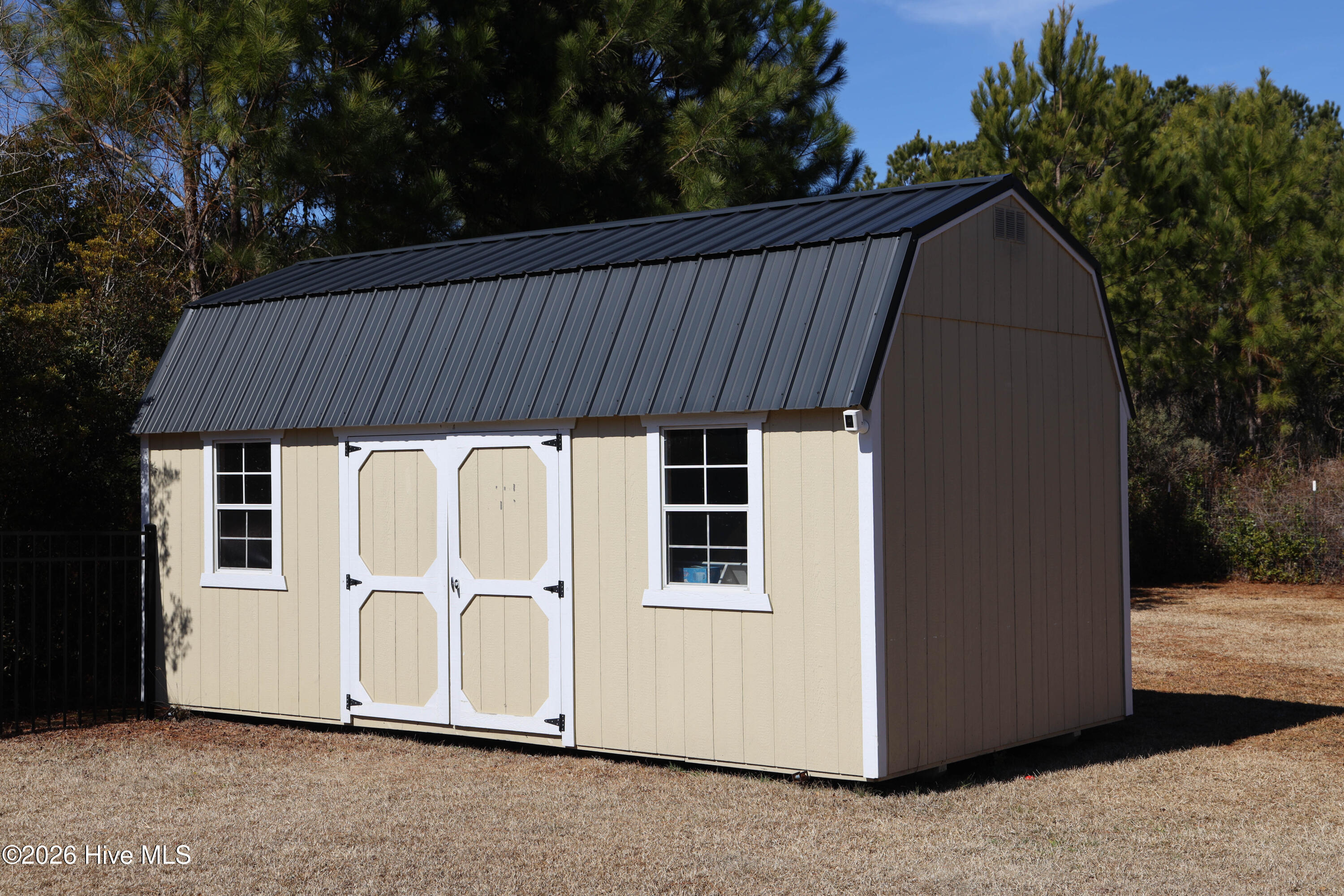 100551828 | Photo 58