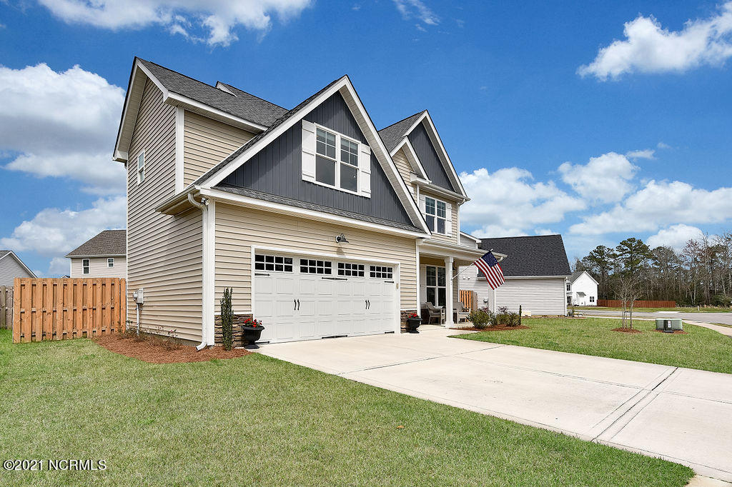 2261BlueBonnetCircle-03