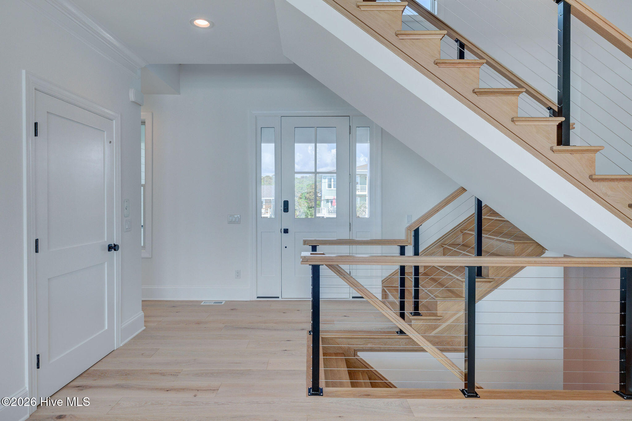 100556815 | Photo 13