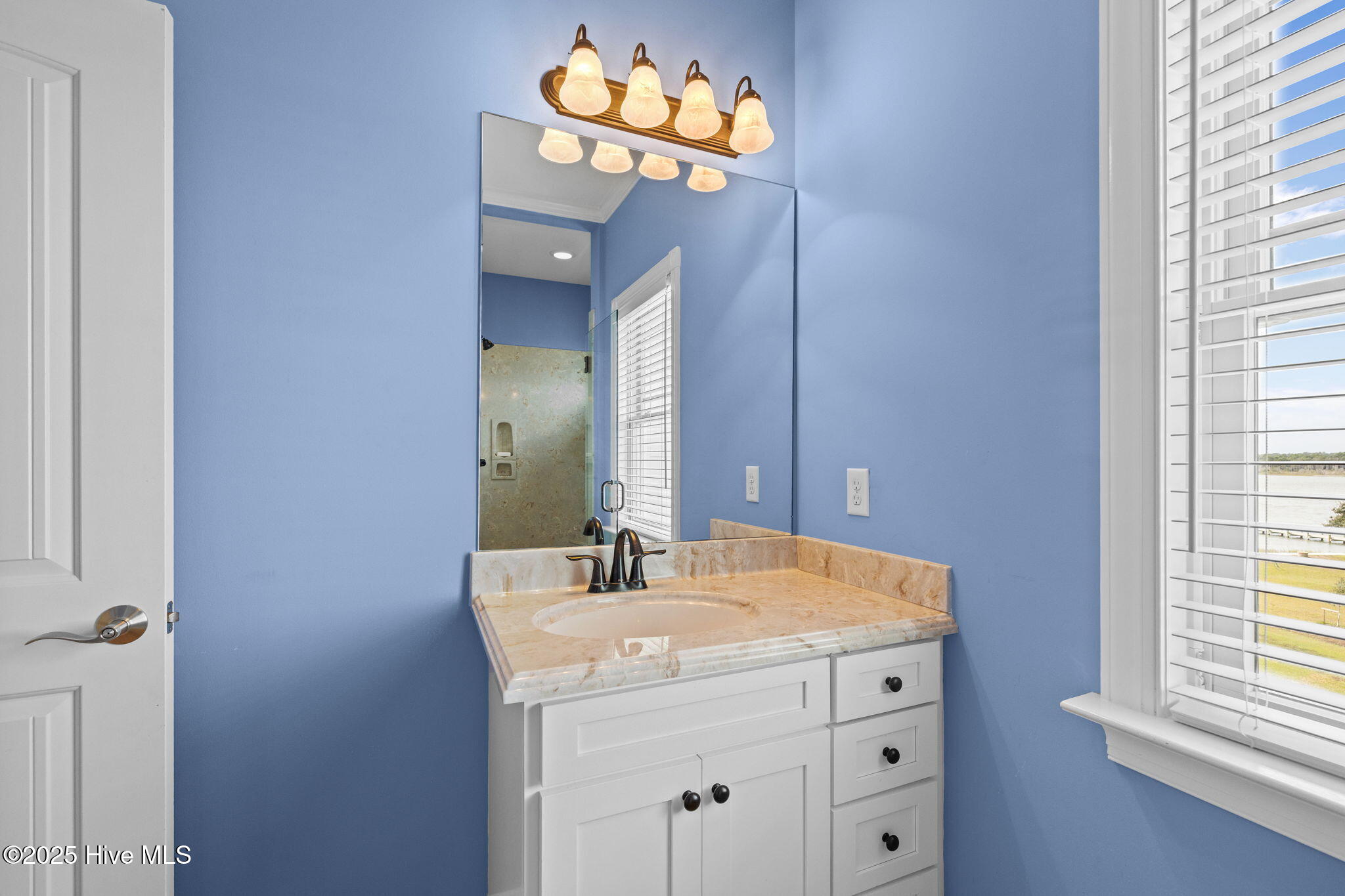 389 Live Oak Road, Newport, NC, 28570