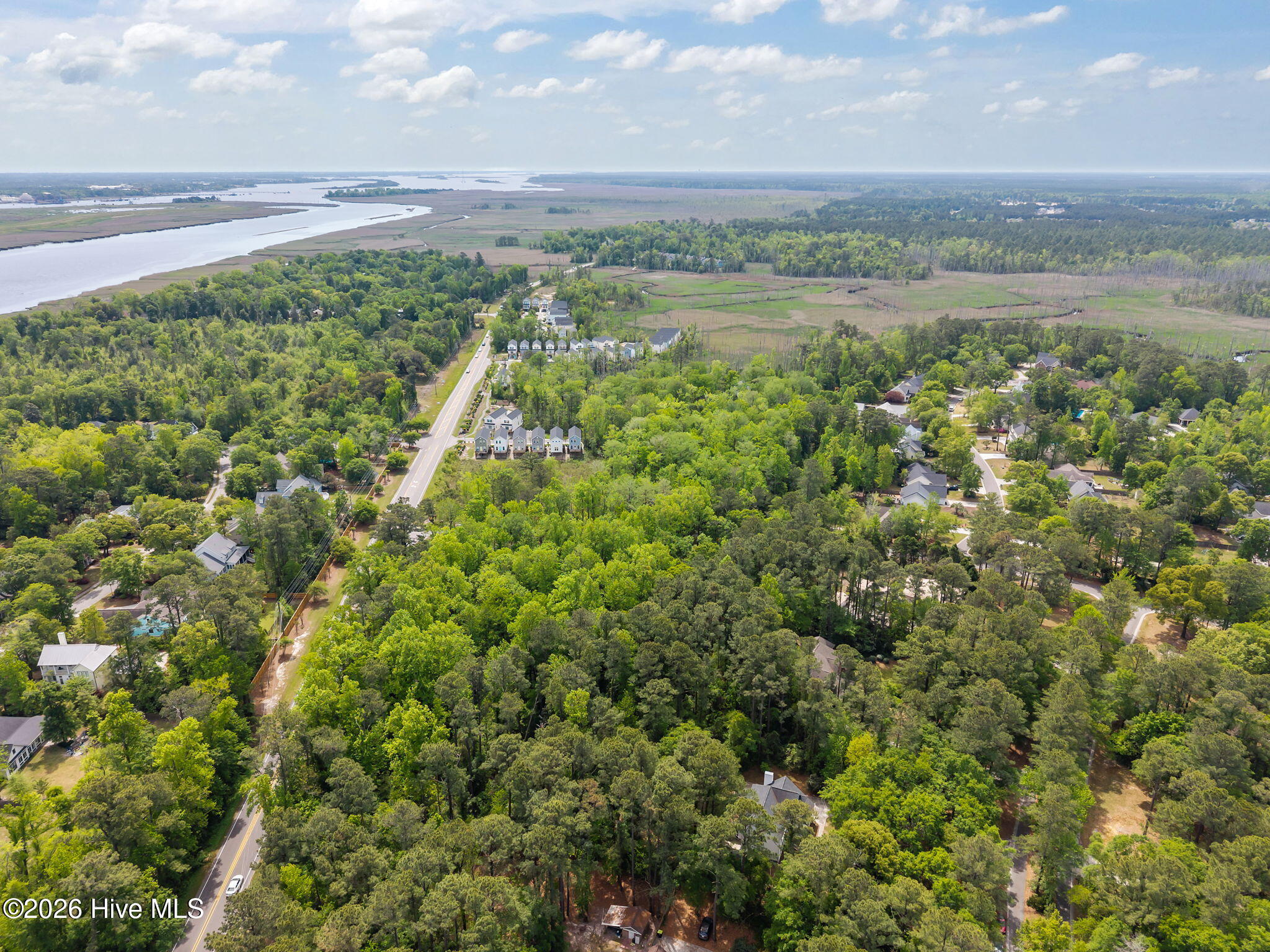 100568125 | Photo 53