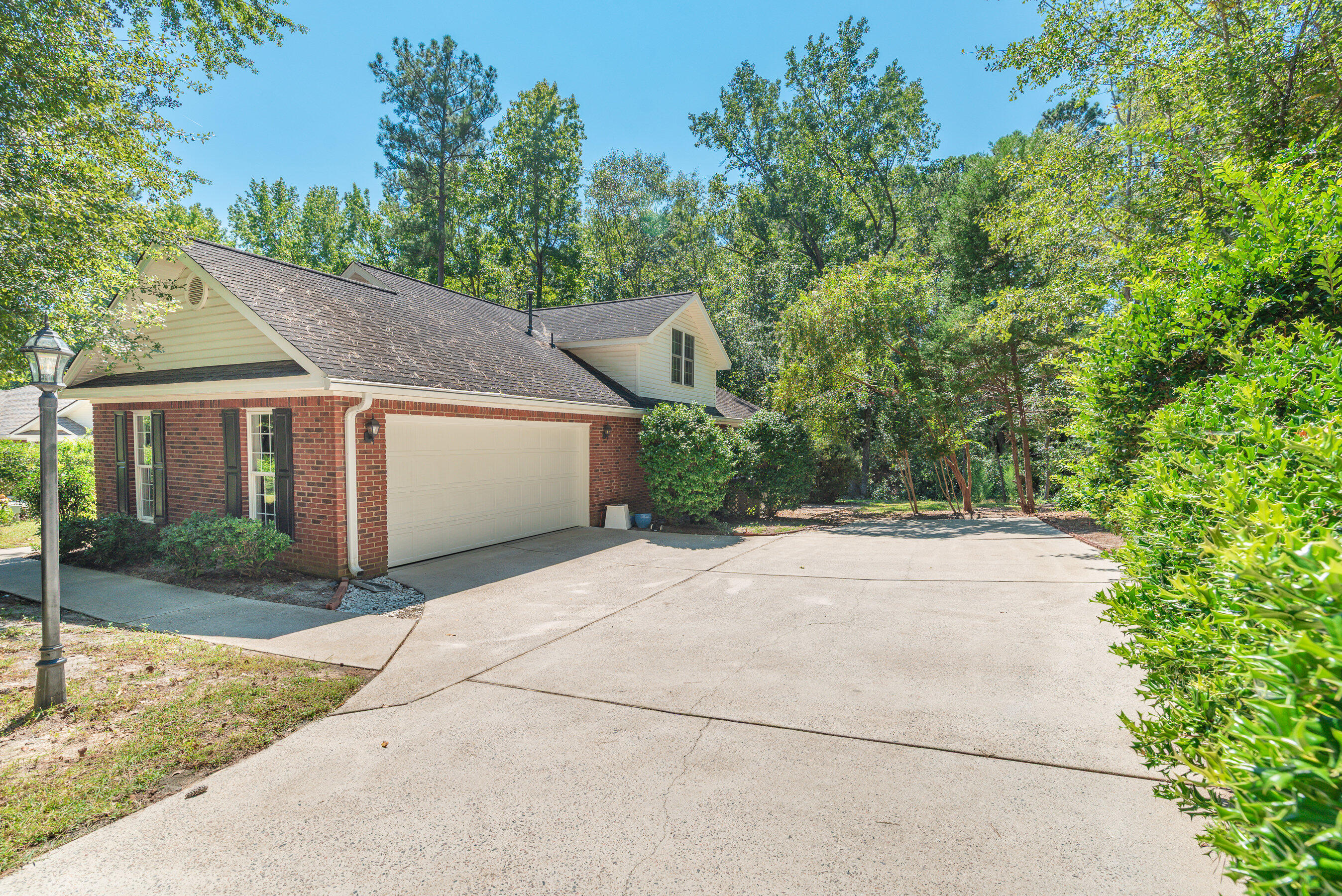 062_147_golden_pond_ct_062_769