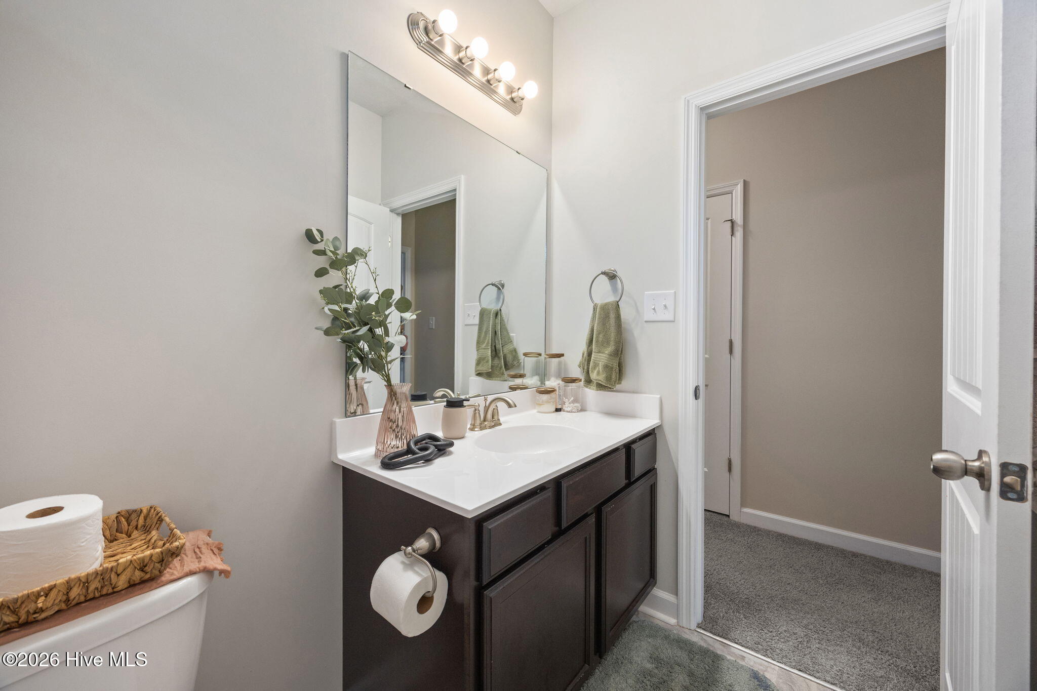 100557596 | Photo 20