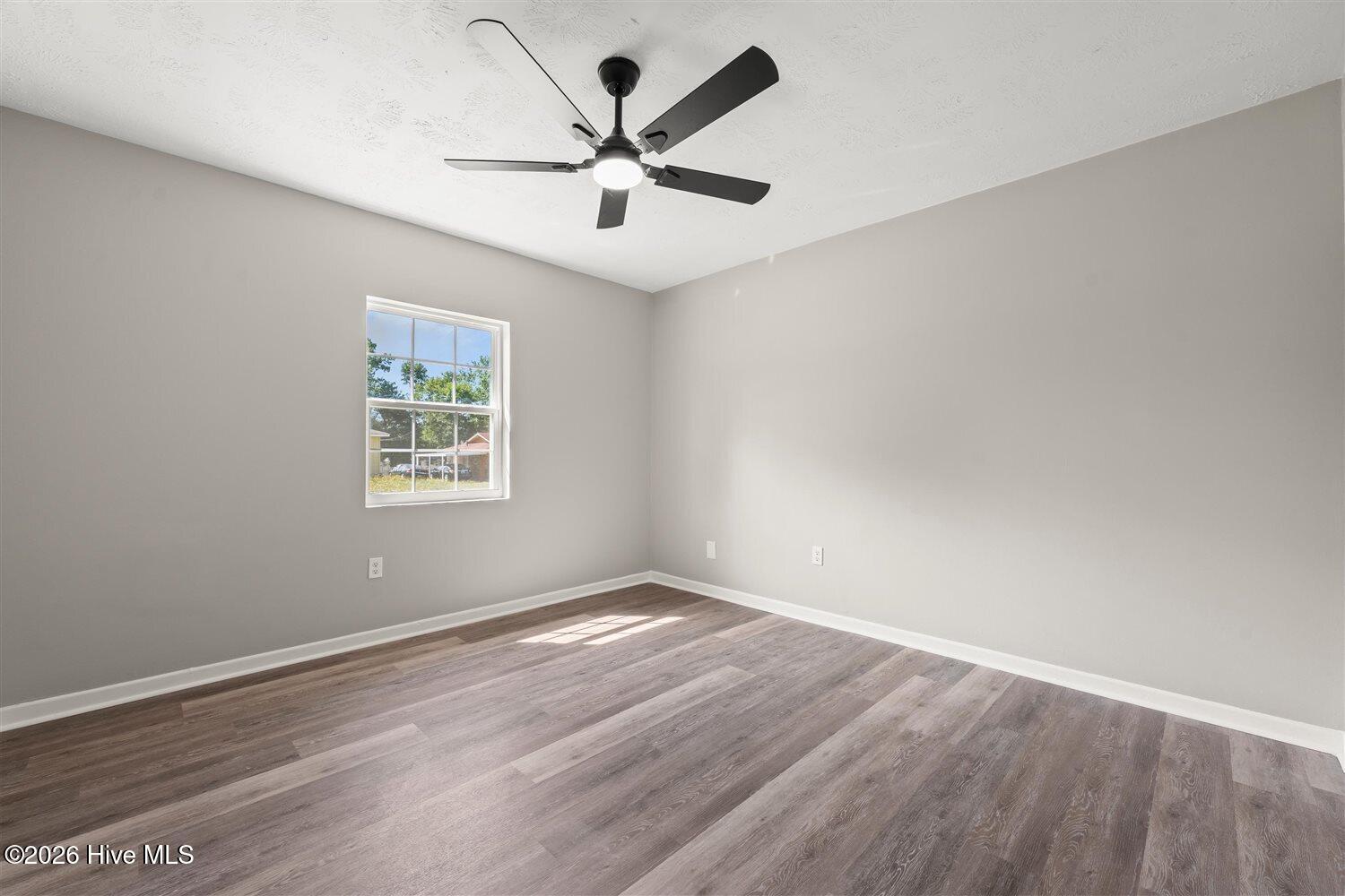 15-3605 Cameron Dr 15