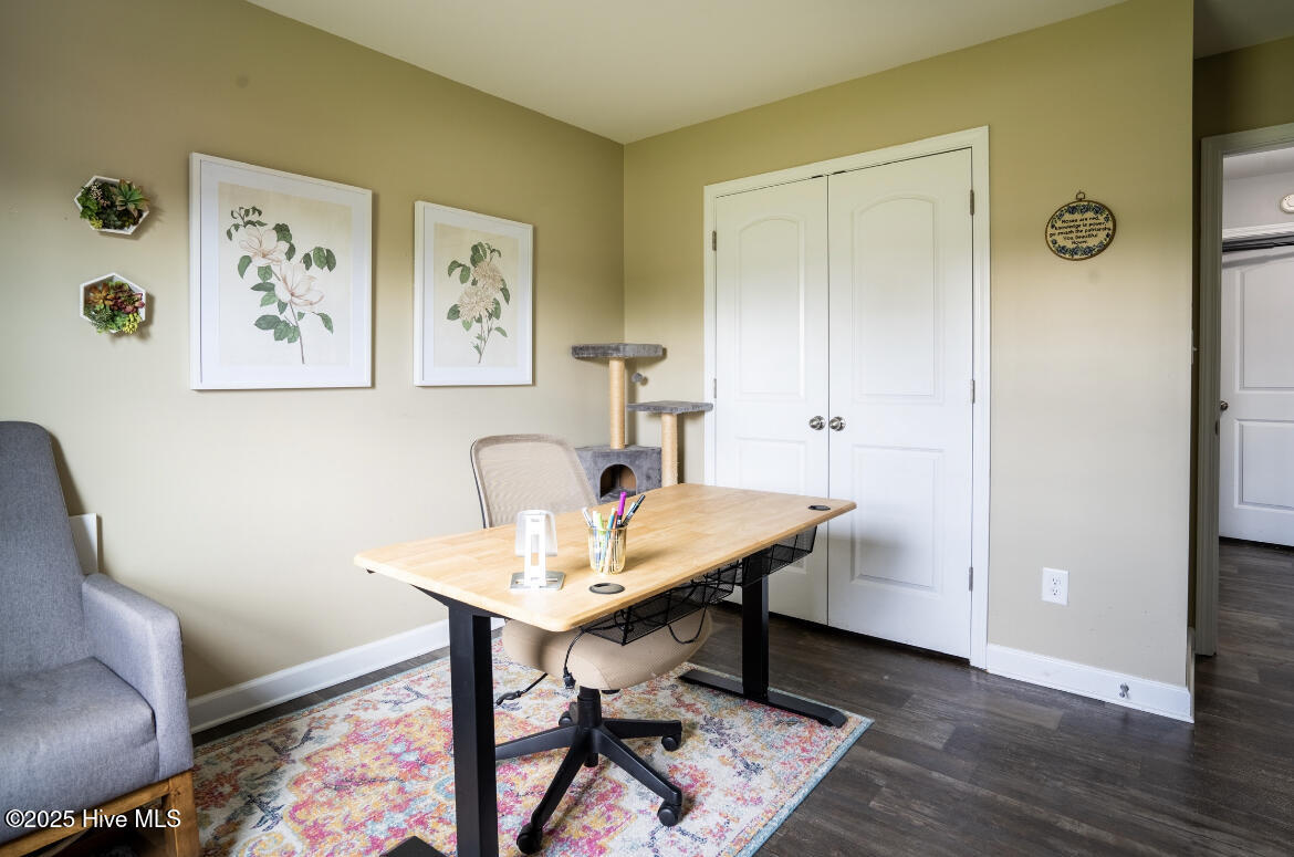 100546770 | Photo 13