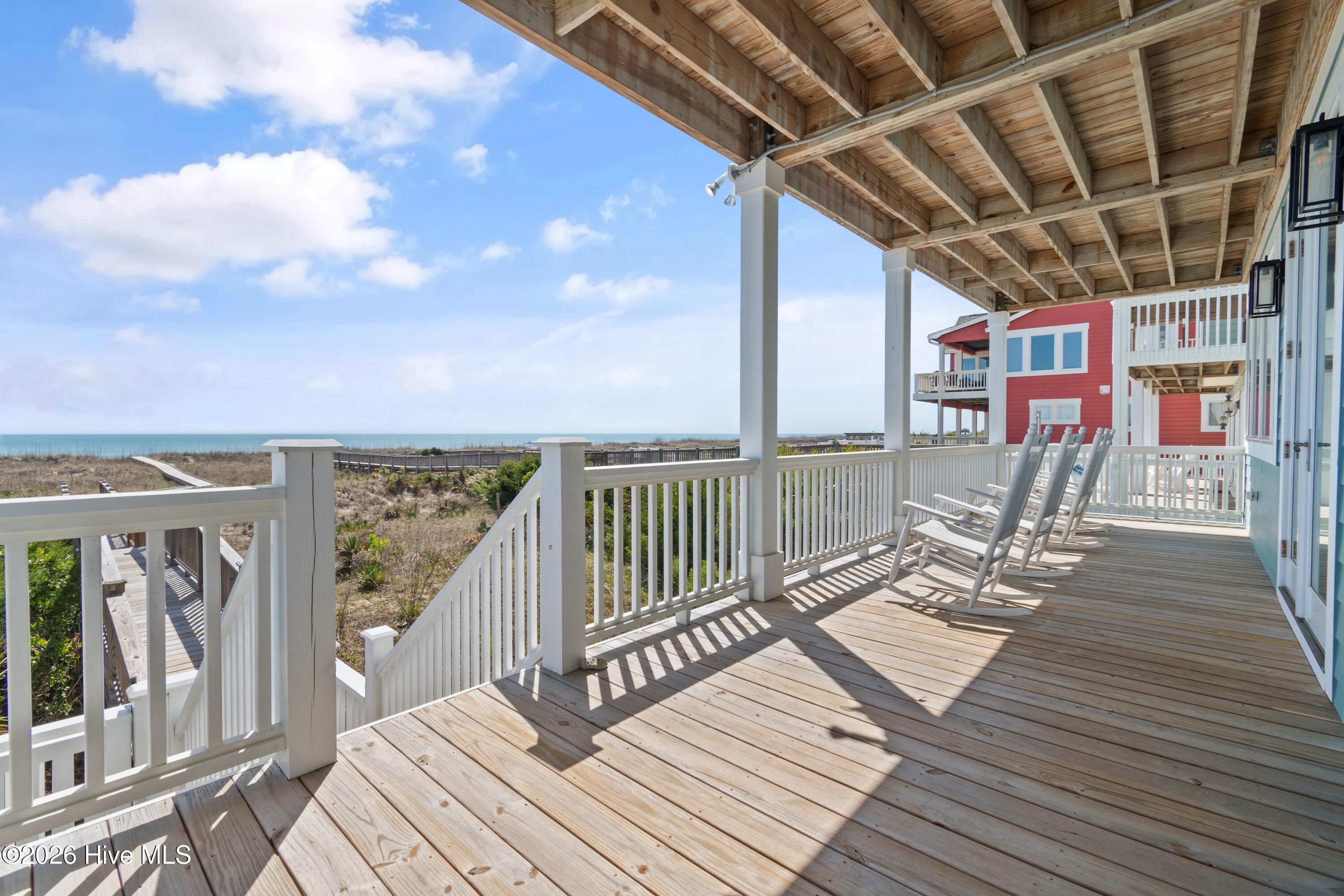 100564147 | Photo 50