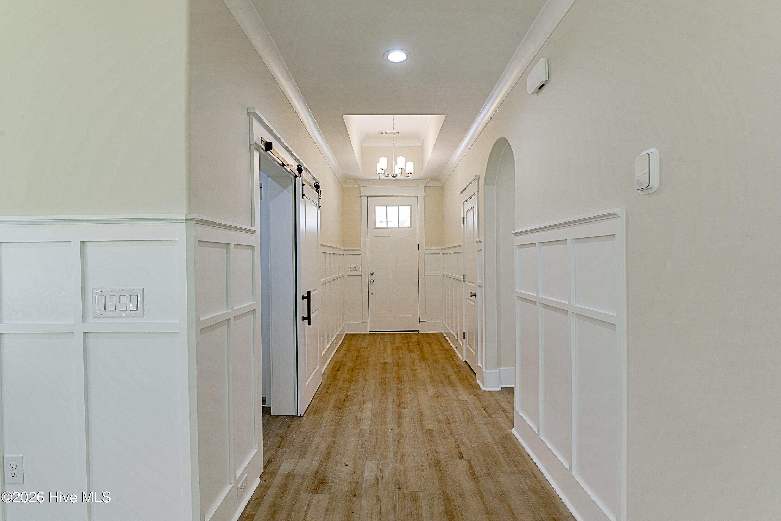 100547113 | Photo 34