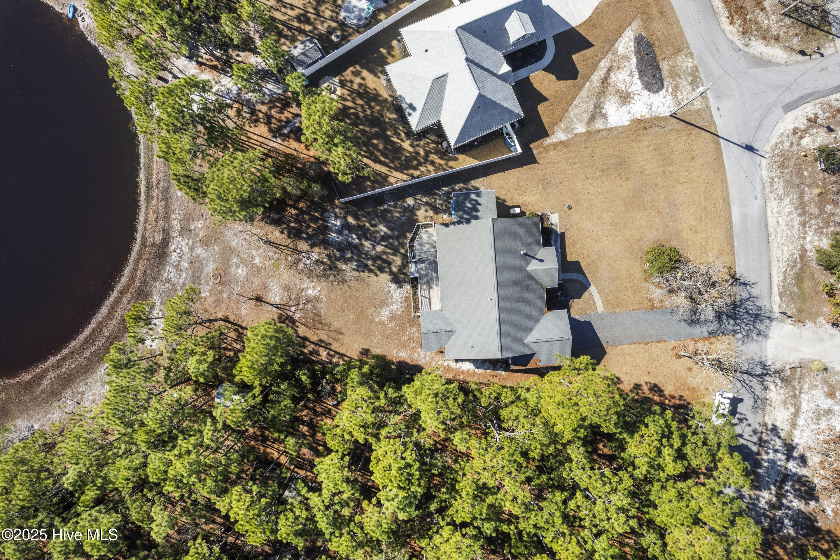 100484039 | Photo 43