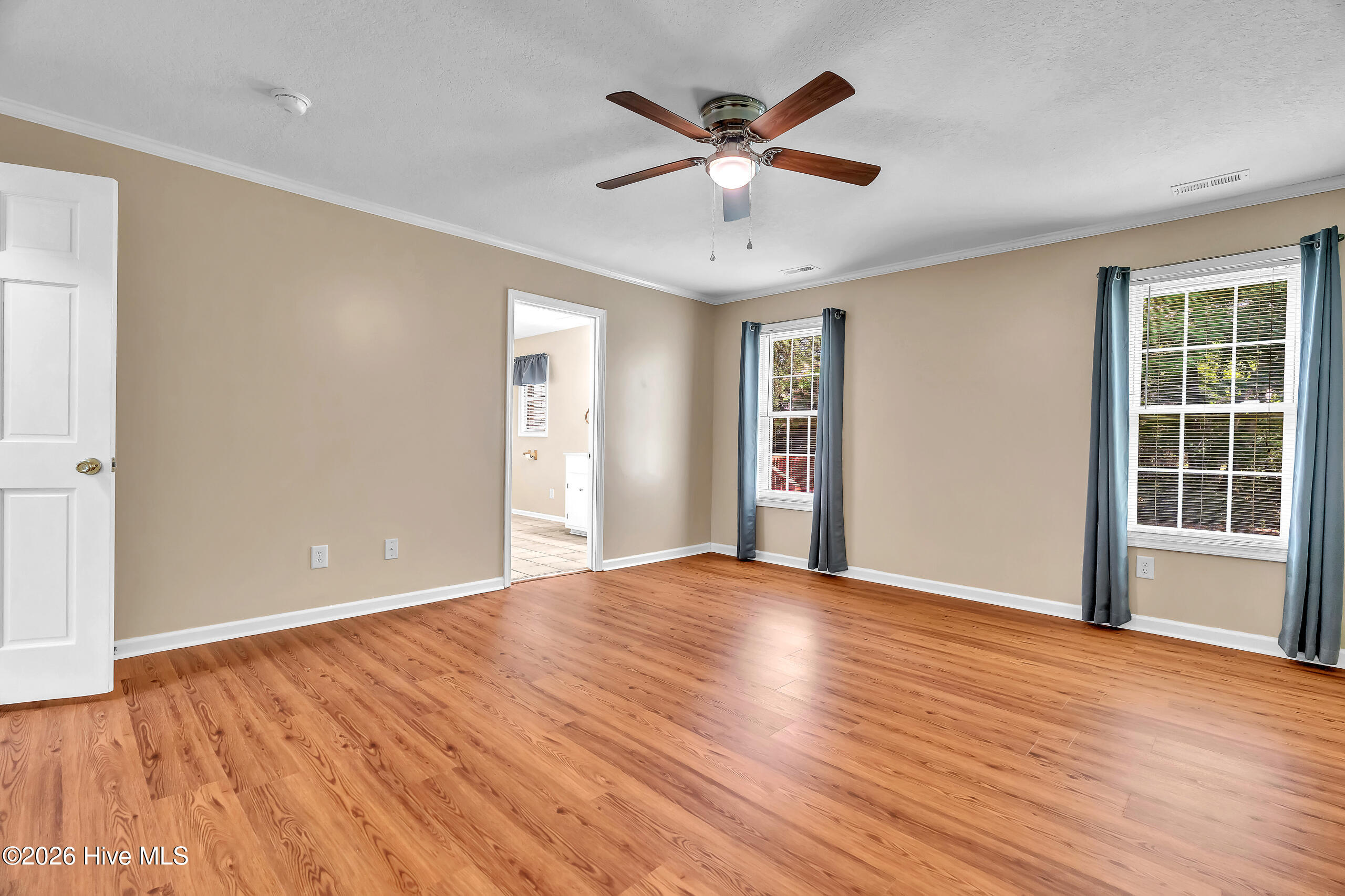 215 Winding Creek Way,Hubert