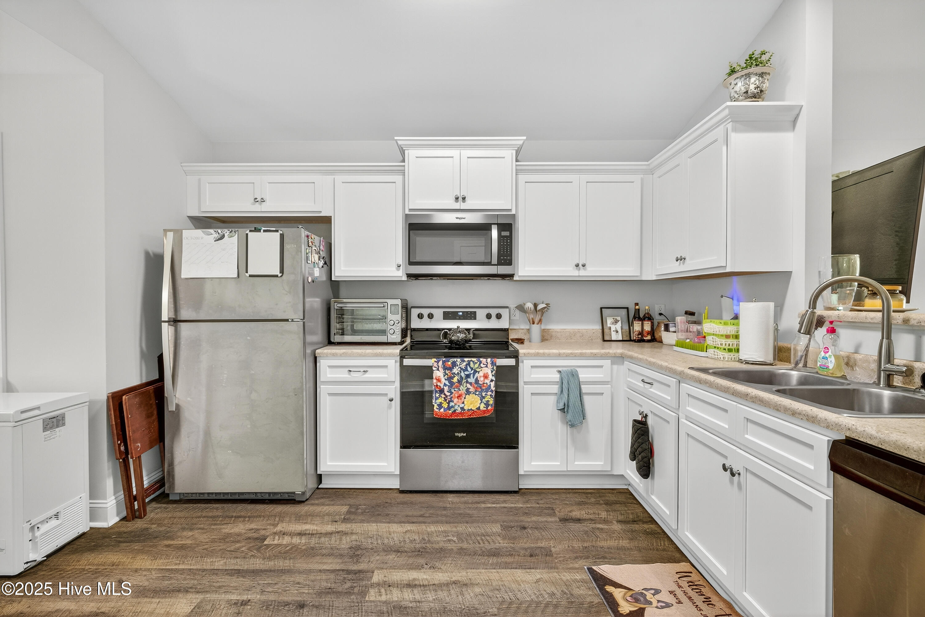 100554720 | Photo 15