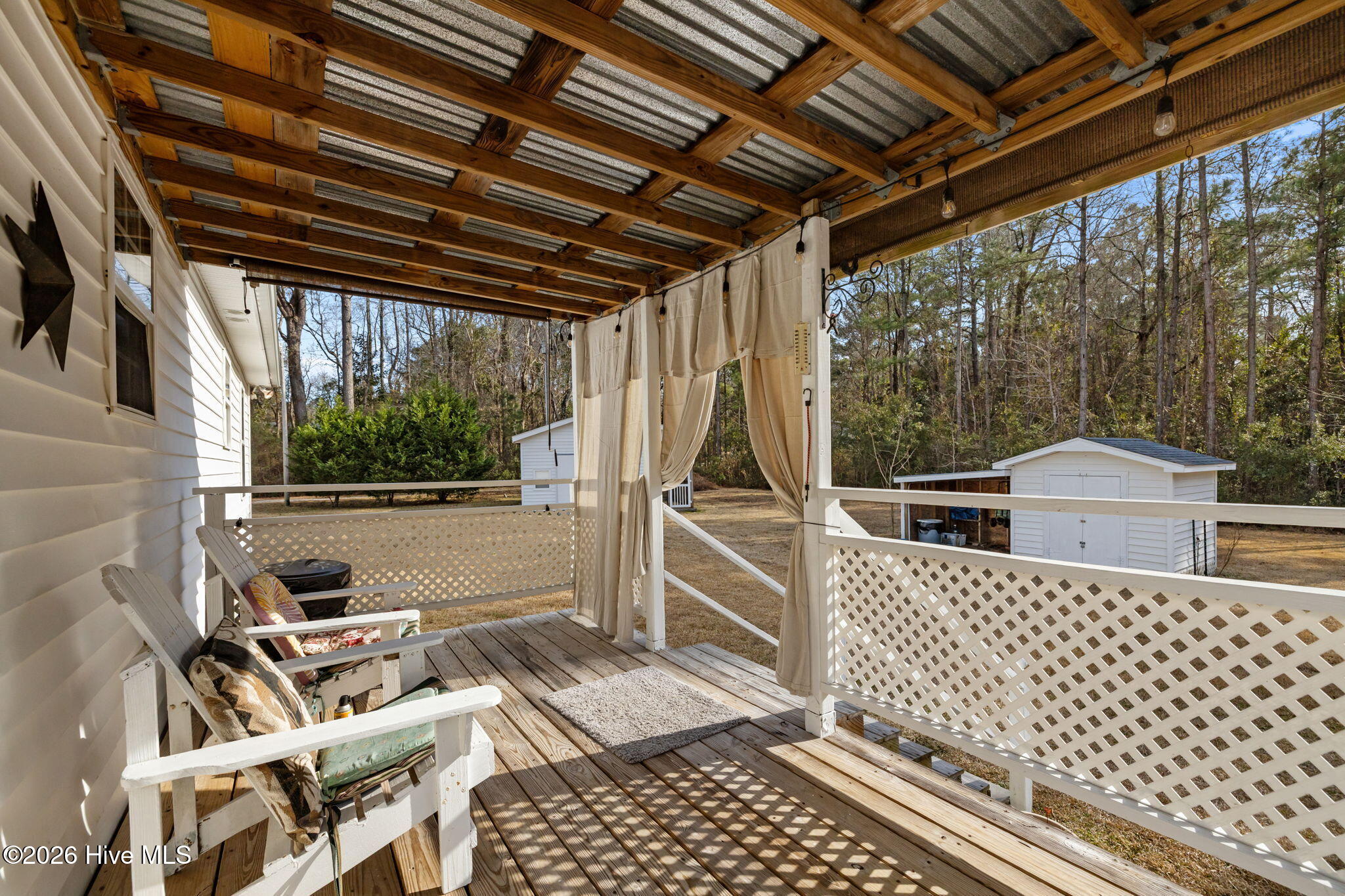 585 Roberts Road,Newport