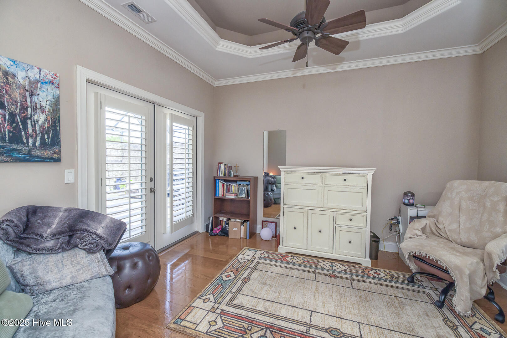 100548390 | Photo 21