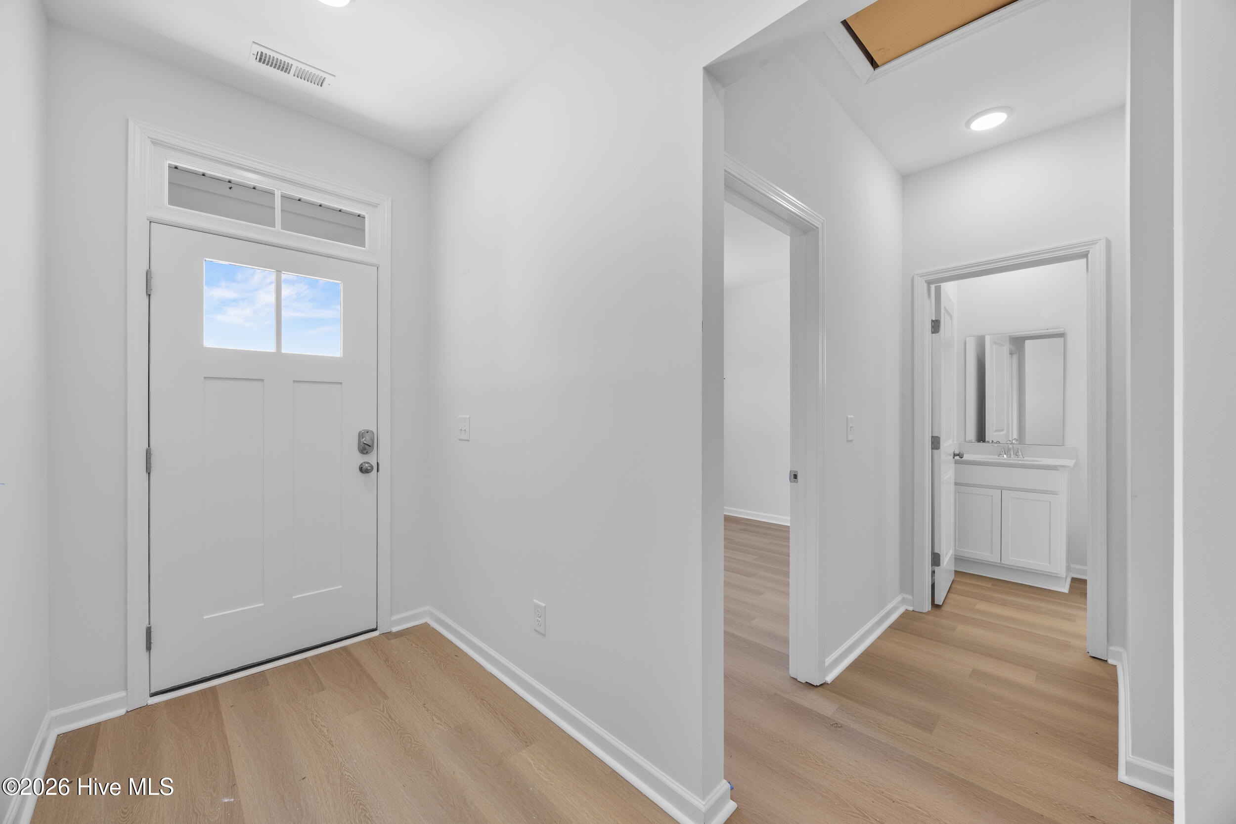 100556488 | Photo 26