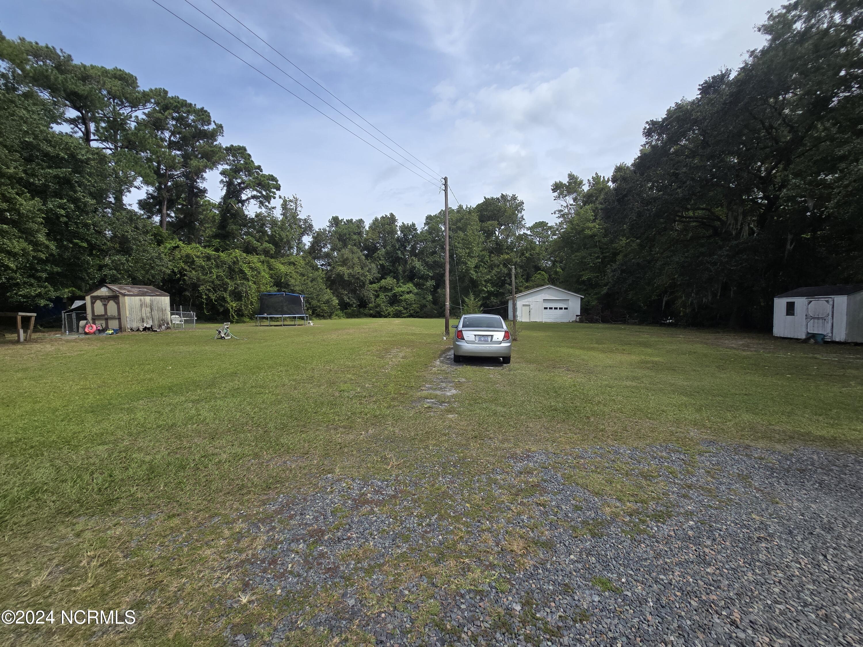 100466461 | Photo 15