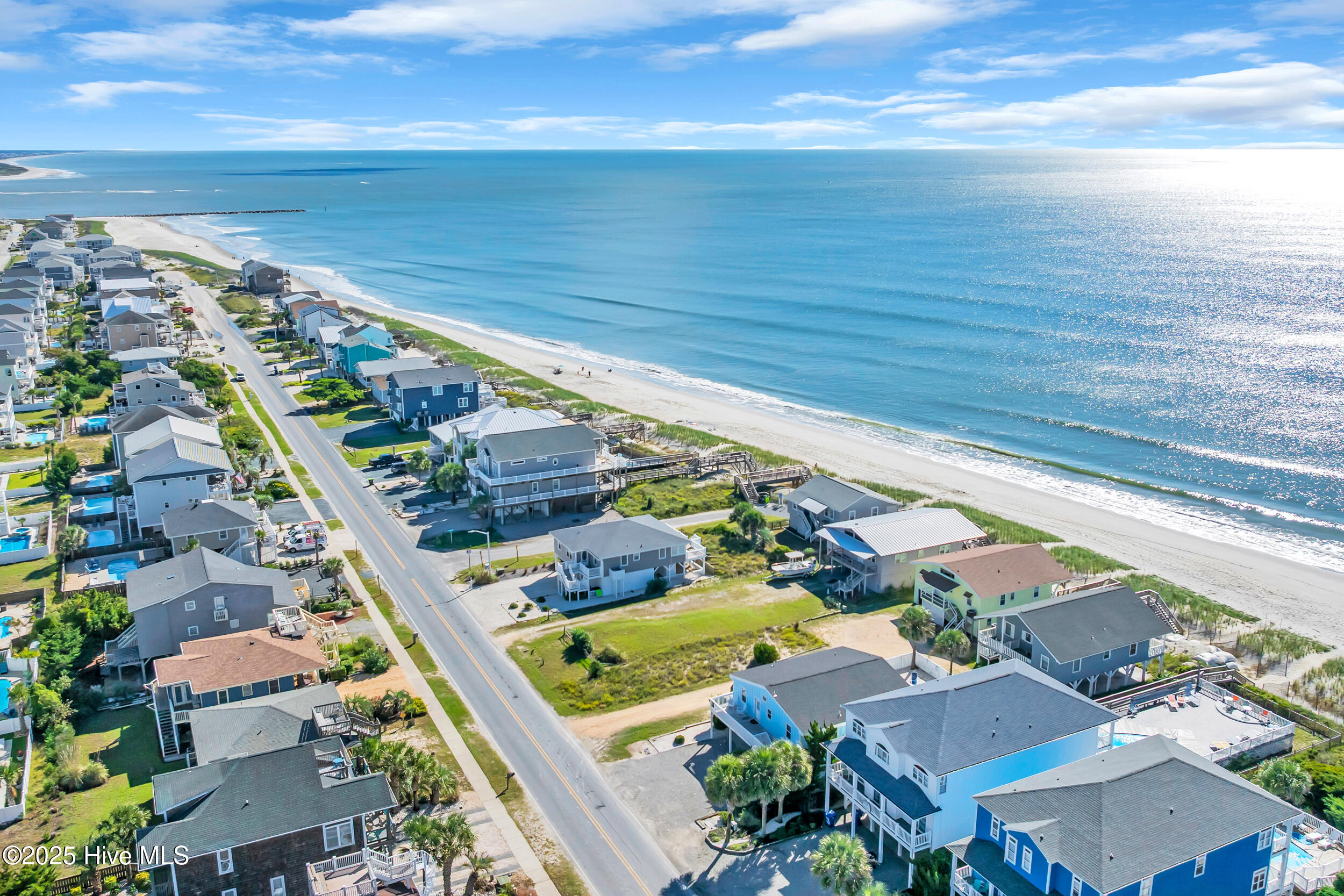 100536286 | Photo 63