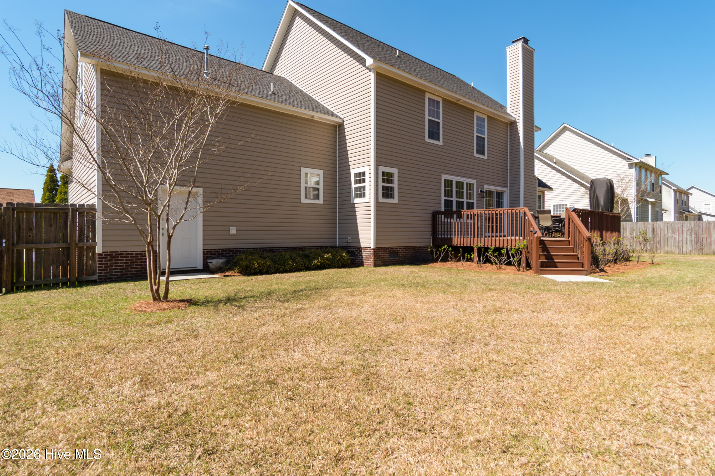 100569797 | Photo 45