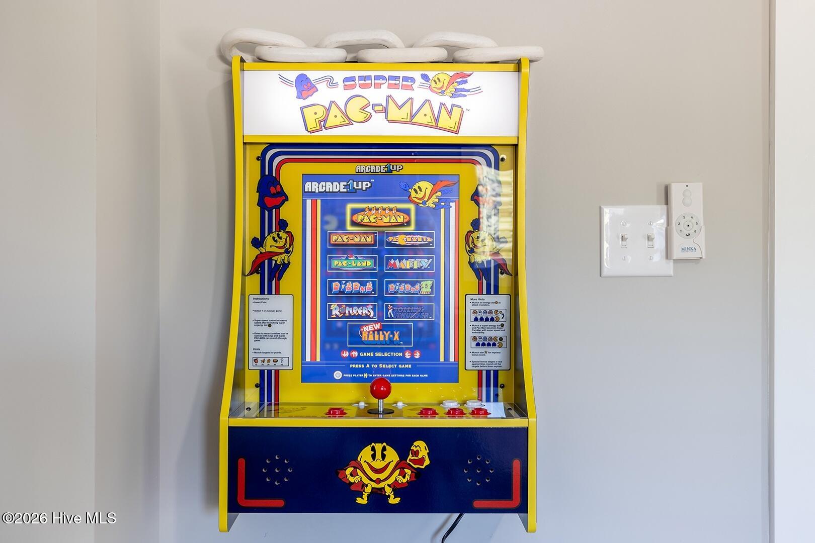 100562312 | Photo 25