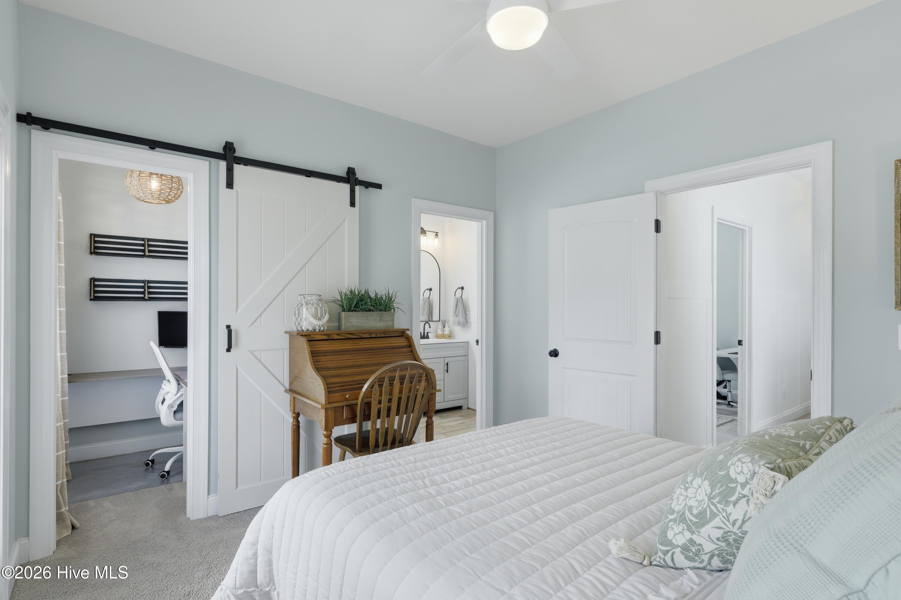 100563729 | Photo 34