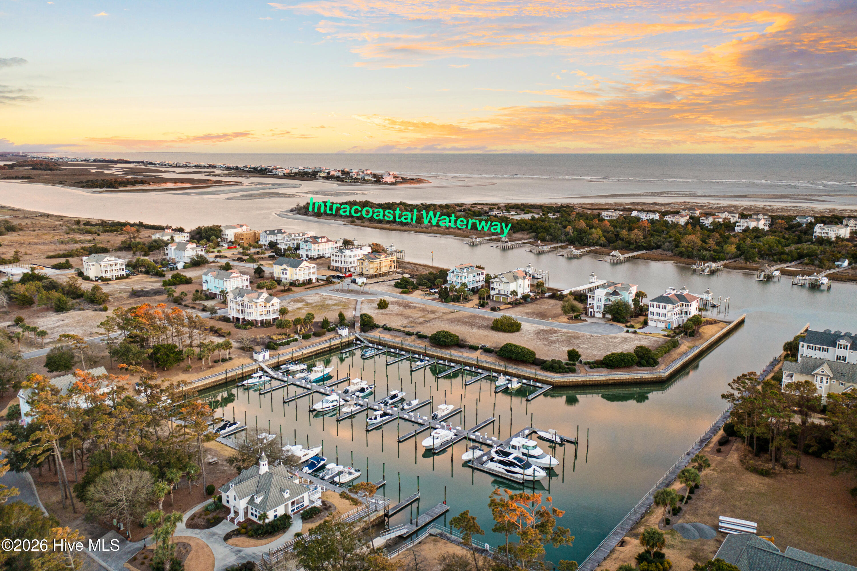 100560596 | Photo 69