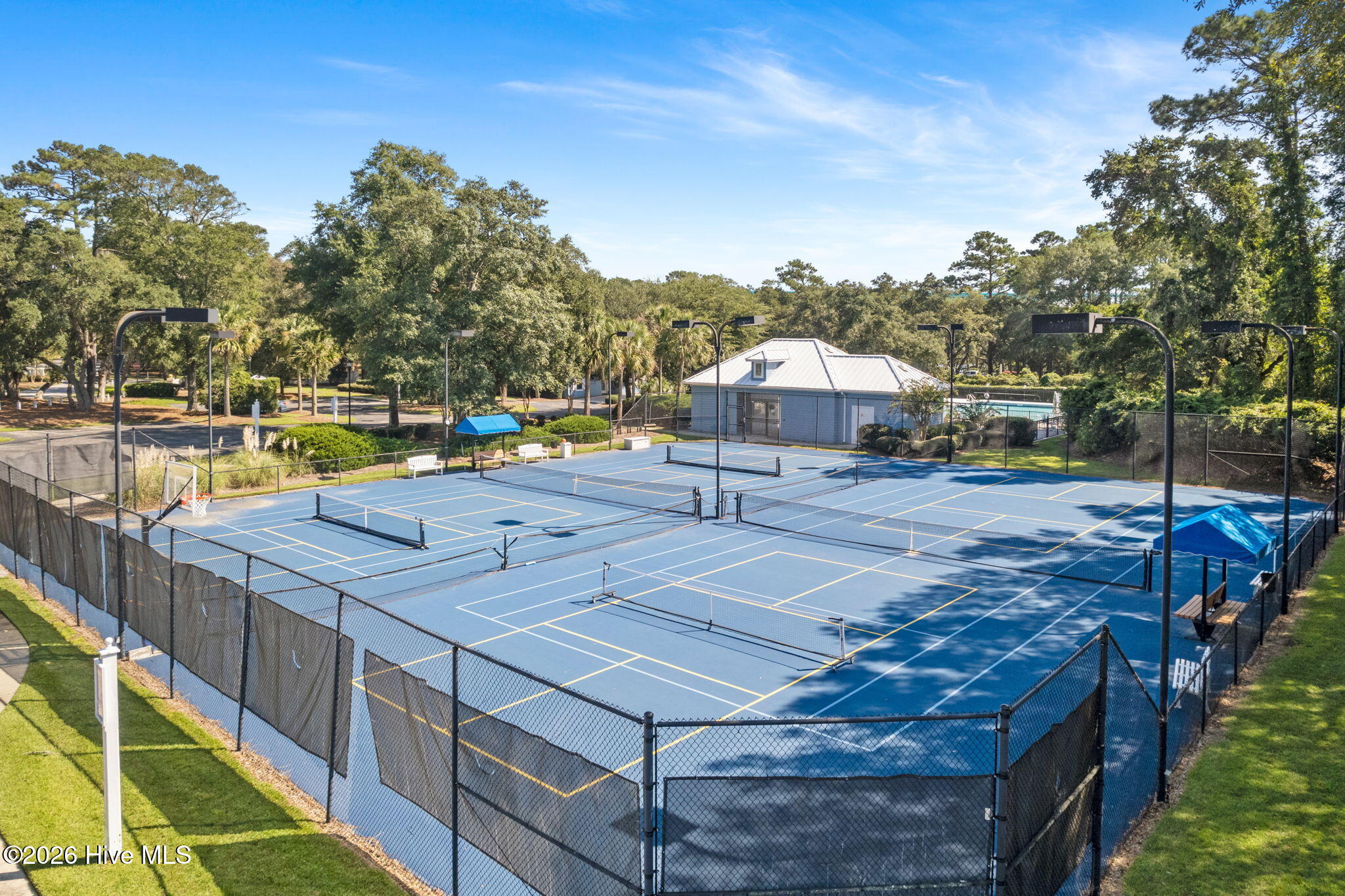 100549938 | Photo 15