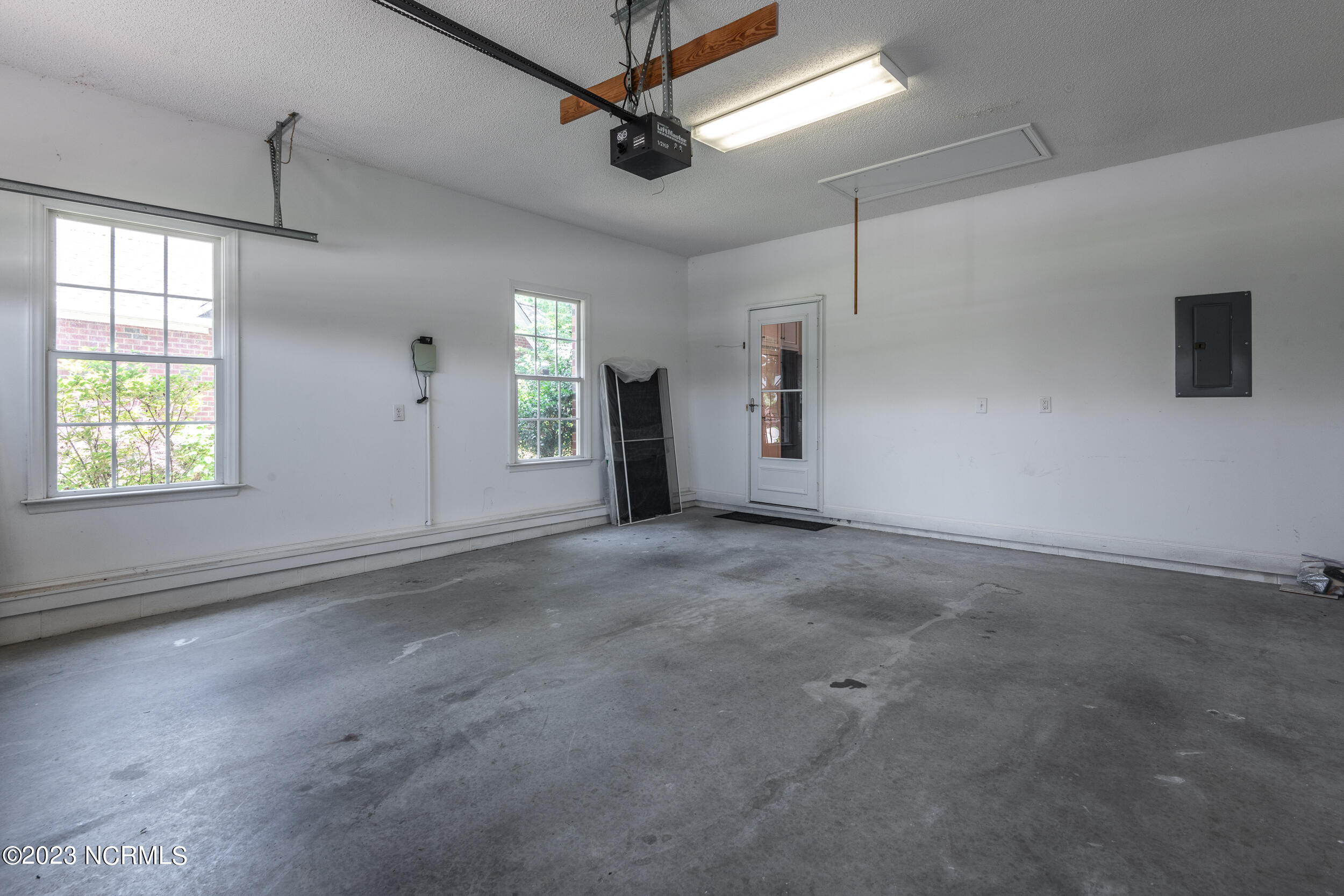 3921 Brookstone Drive