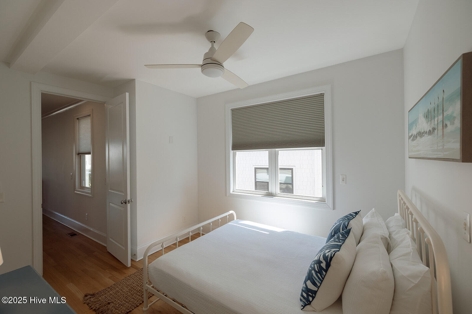 100536787 | Photo 21