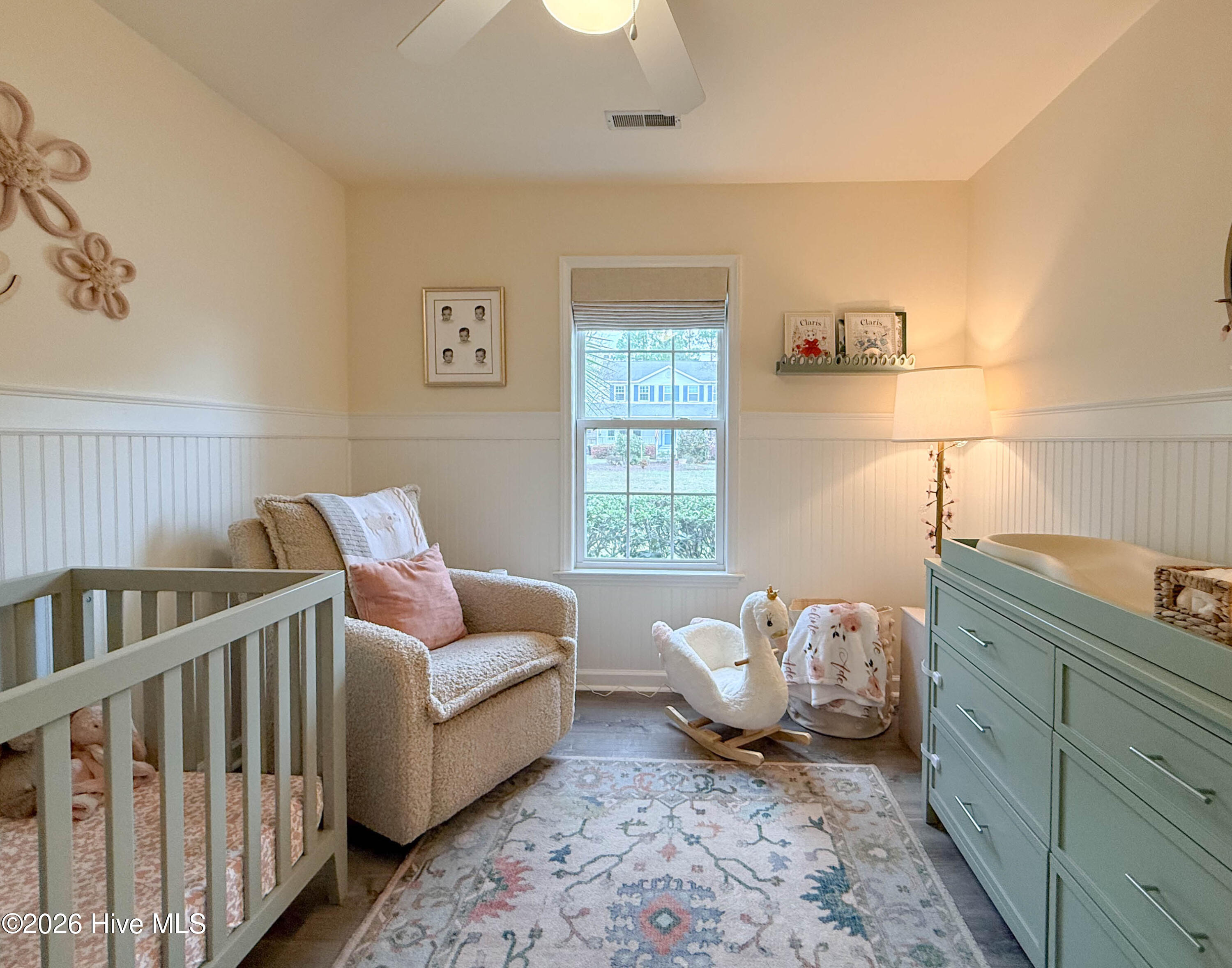 100559708 | Photo 57