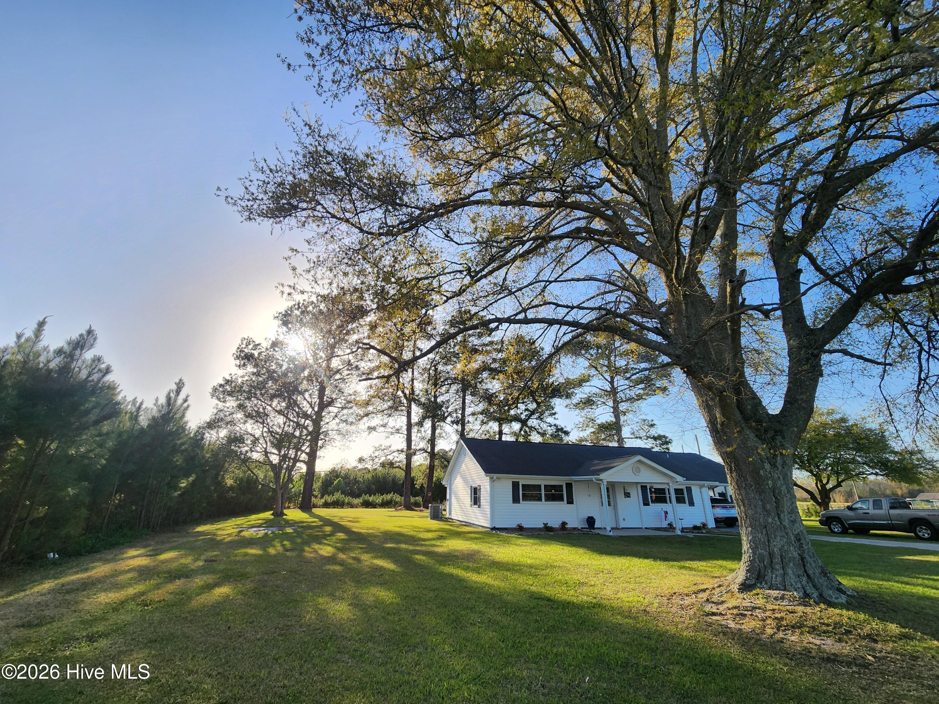 2523 Belgrade Swansboro Road,Maysville