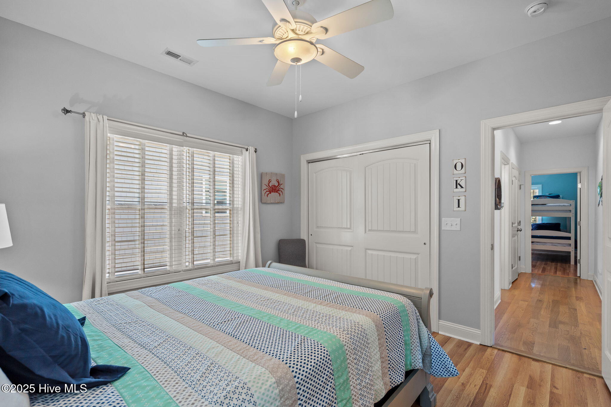 100537497 | Photo 29