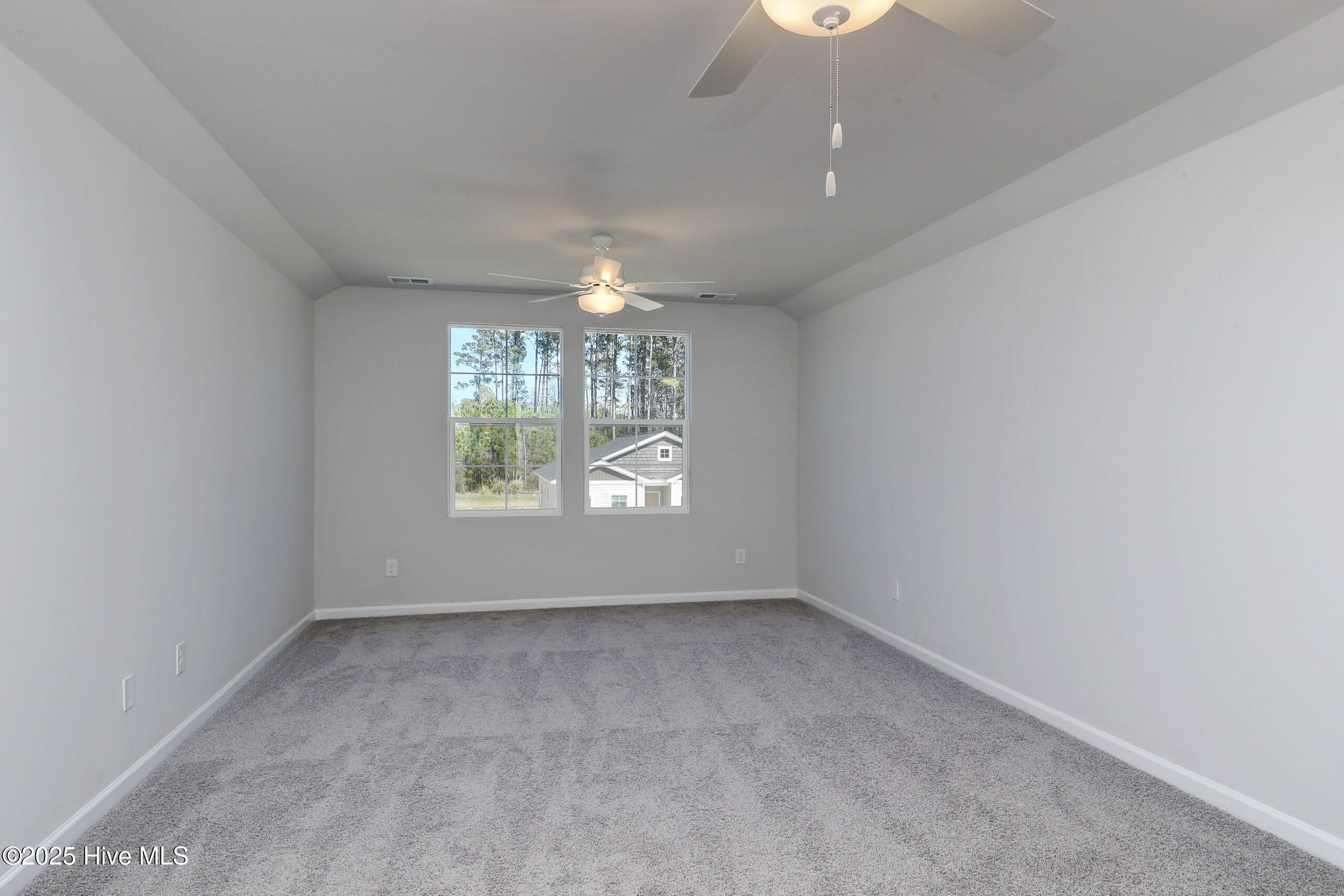 100517565 | Photo 29