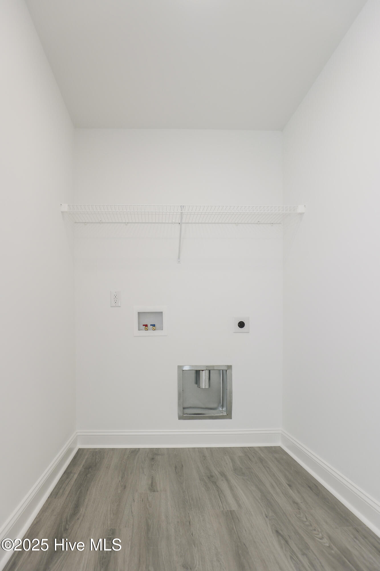 100518494 | Photo 61