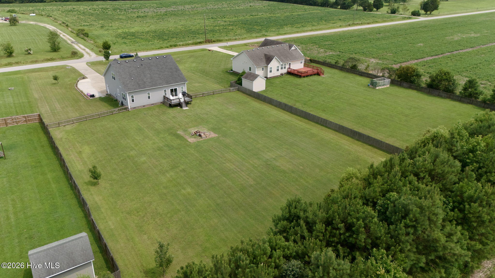 Exterior photo of 118 N Lou Sawyer Road, Moyock, NC 27958. MLS: 100590070