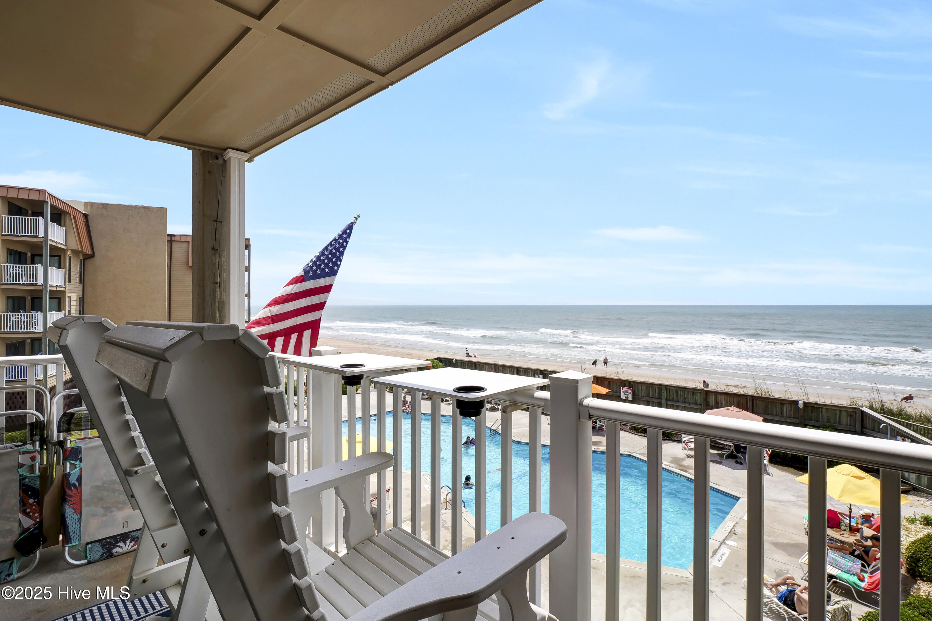 100495558 | Photo 11