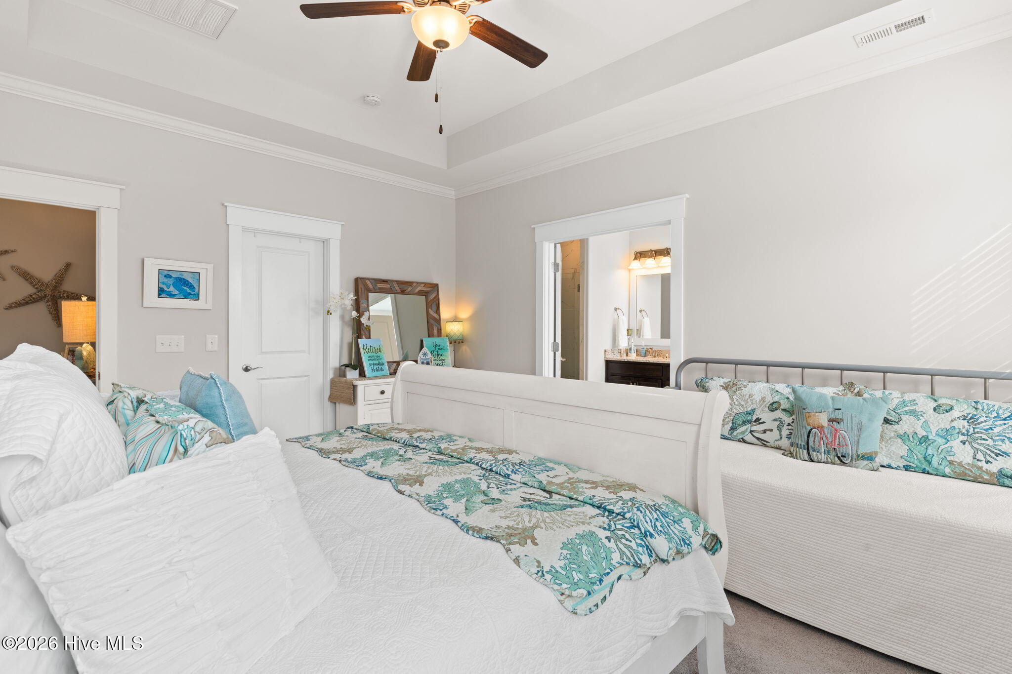 100555251 | Photo 20