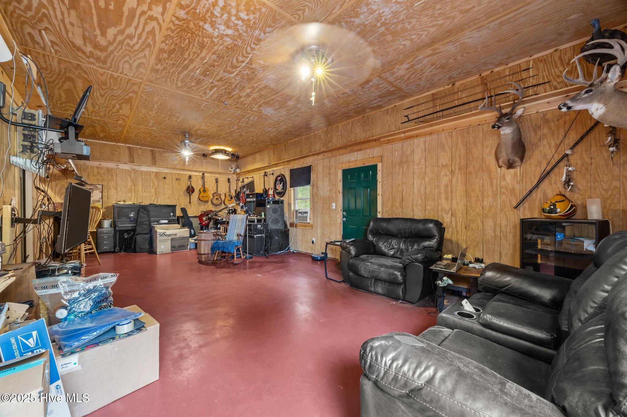 100507722 | Photo 37