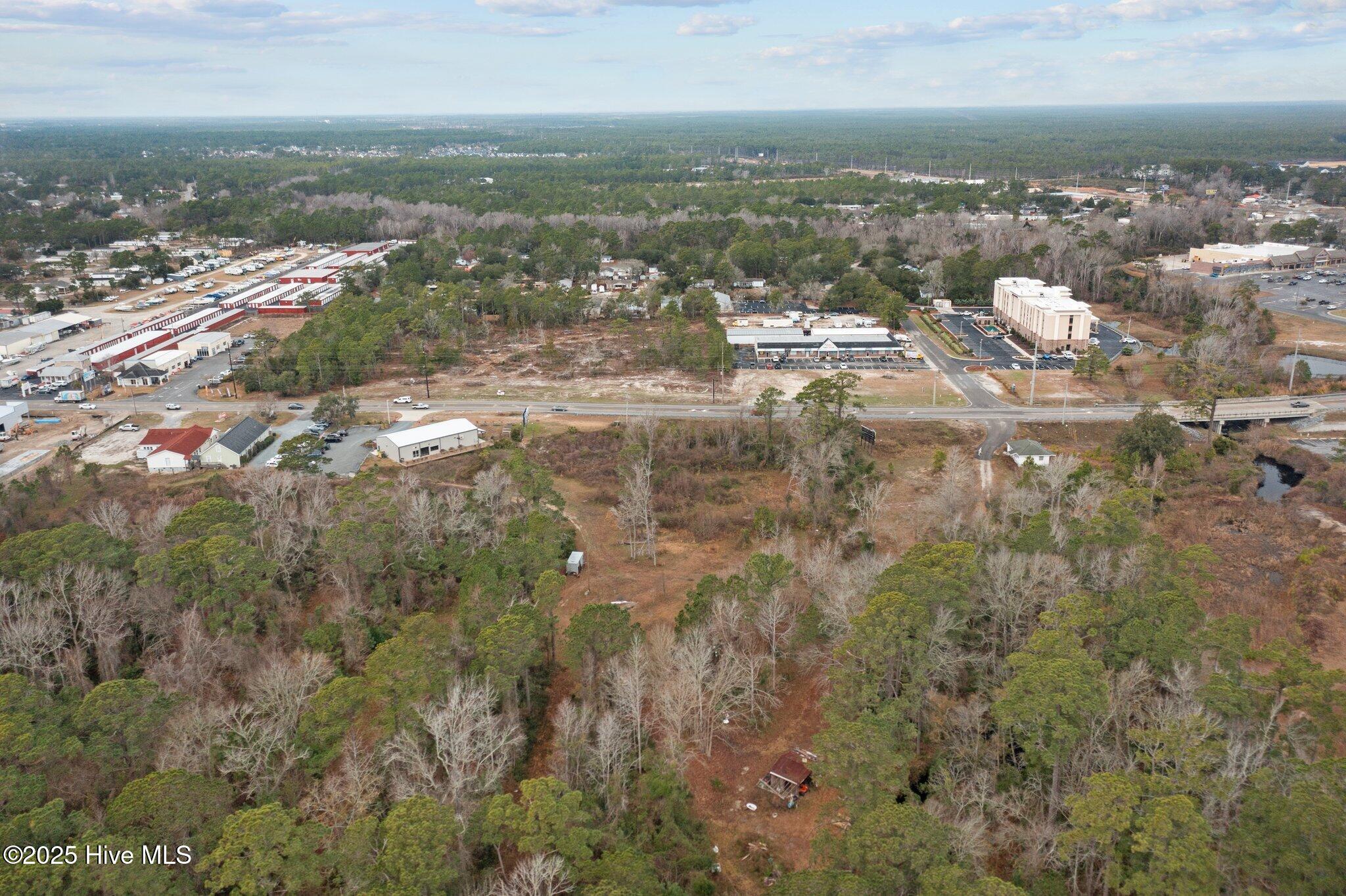 100545245 | Photo 69