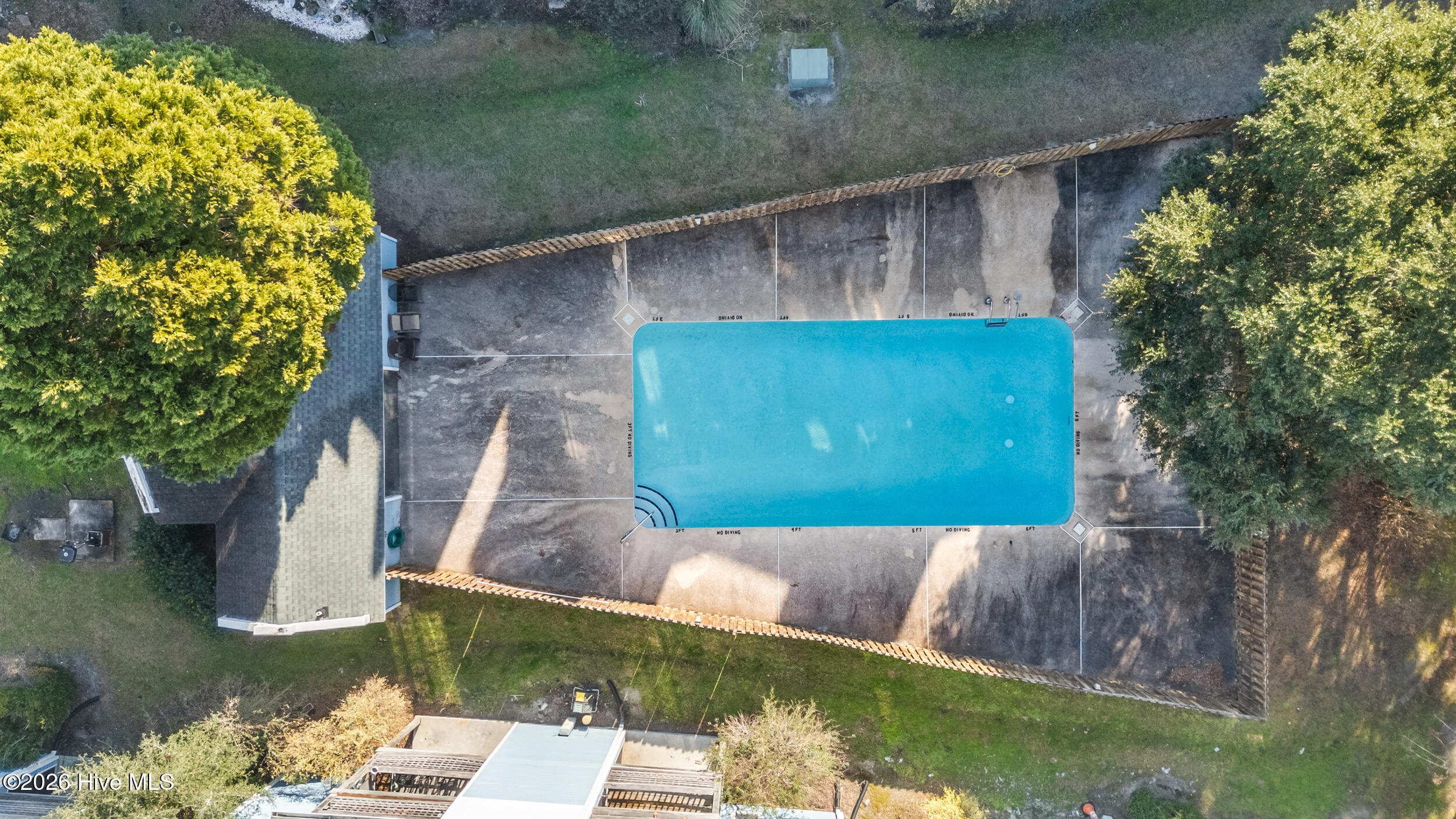 100551479 | Photo 27