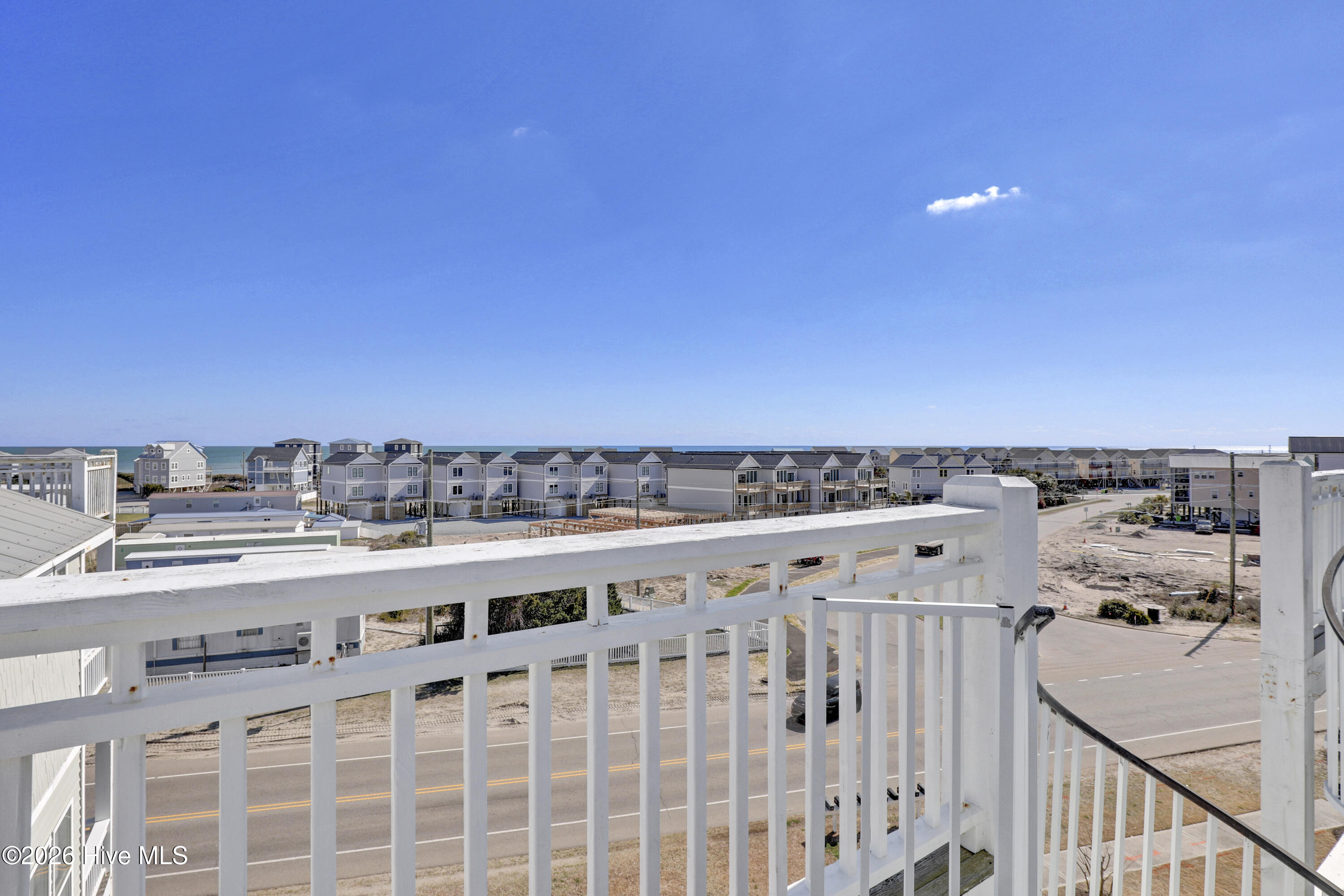 100550510 | Photo 29