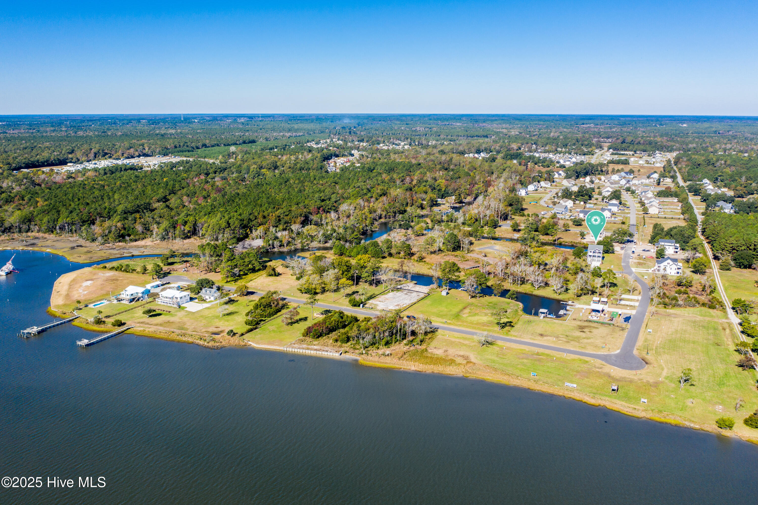 100523775 | Photo 39