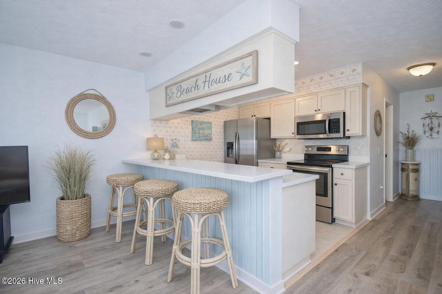 100516051 | Photo 22