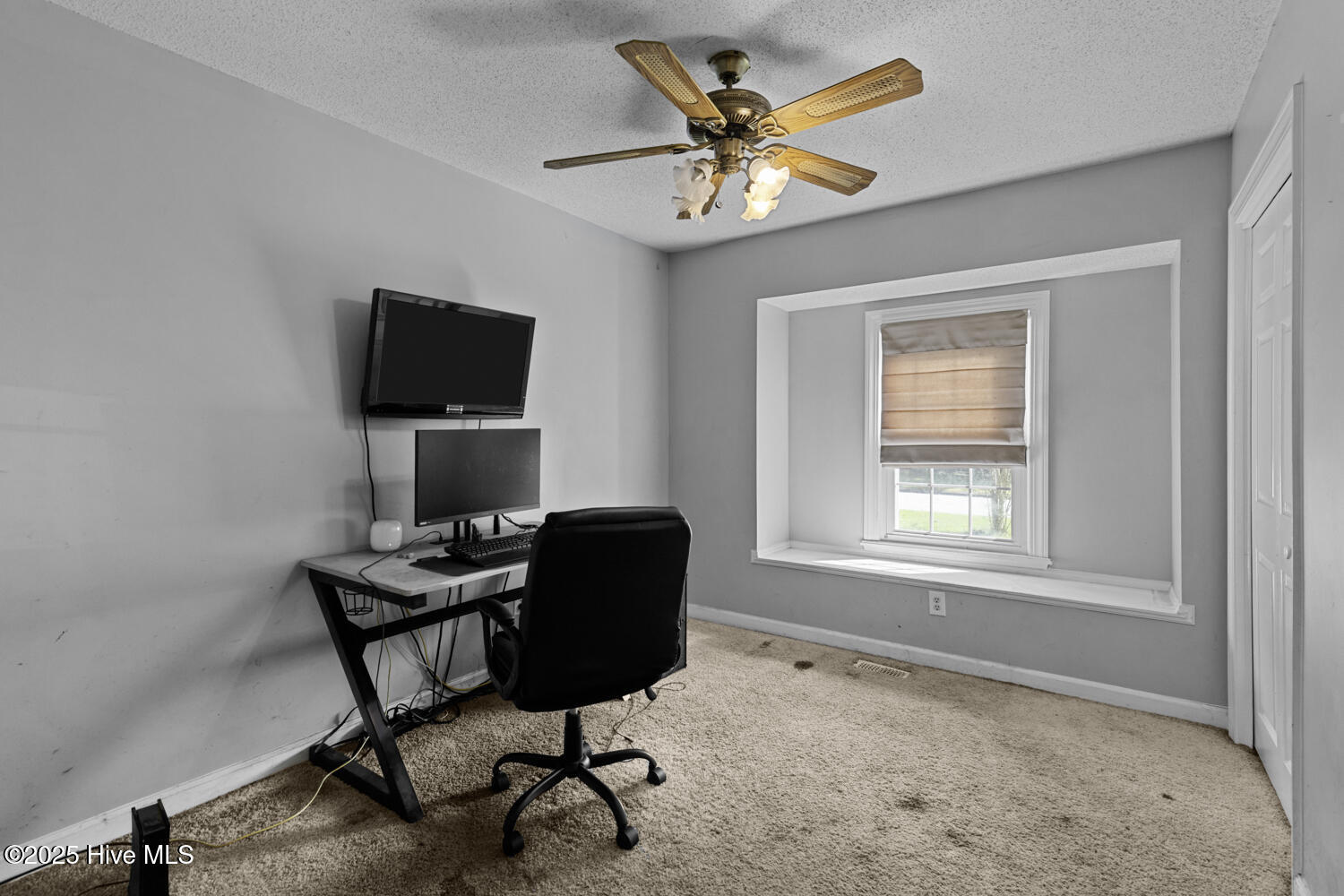 302 Southwest Drive, Jacksonville, NC 28540 – photo 12: southwest-13