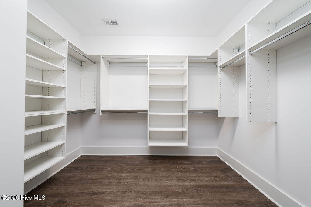 100551056 | Photo 37