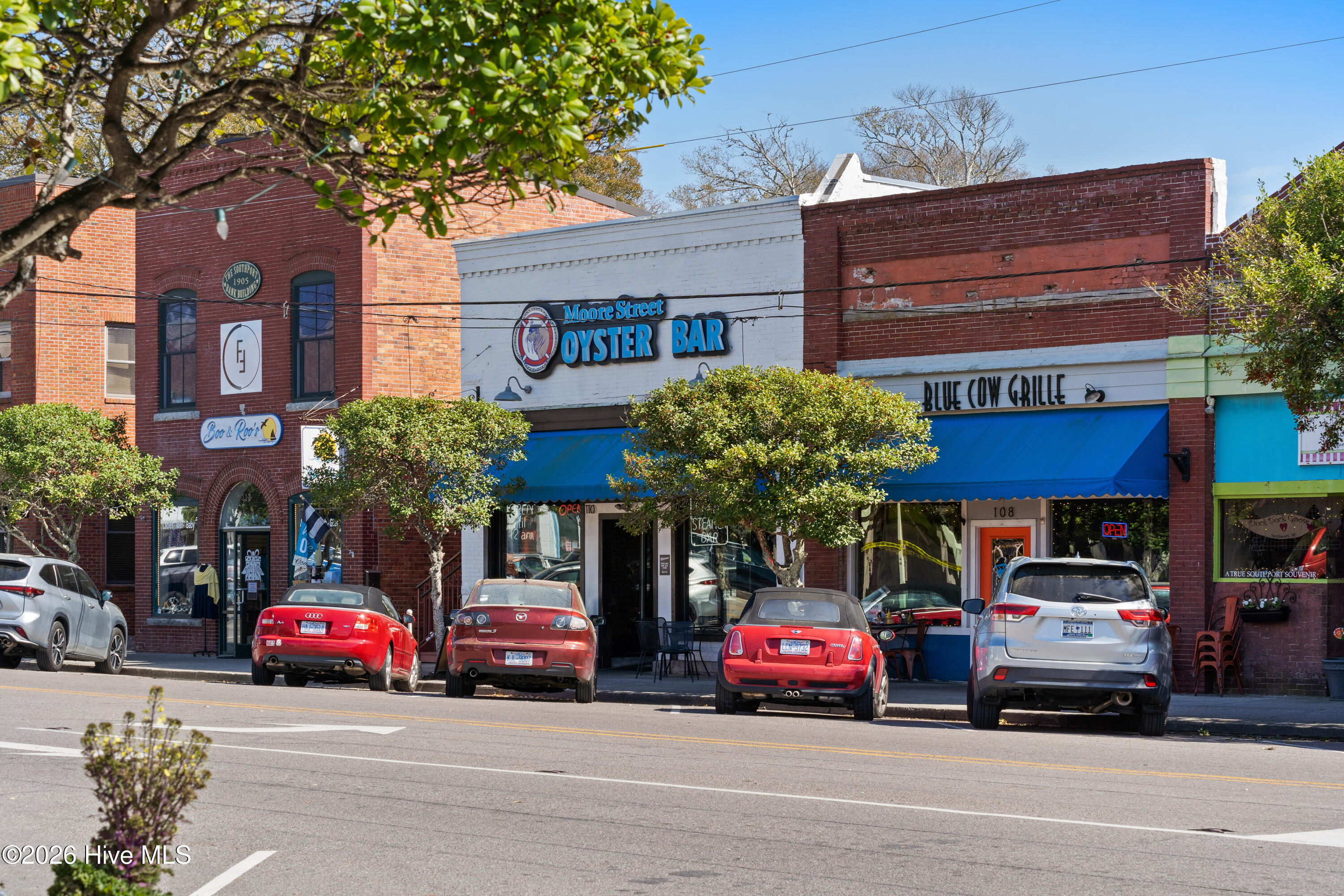 100563923 | Photo 34