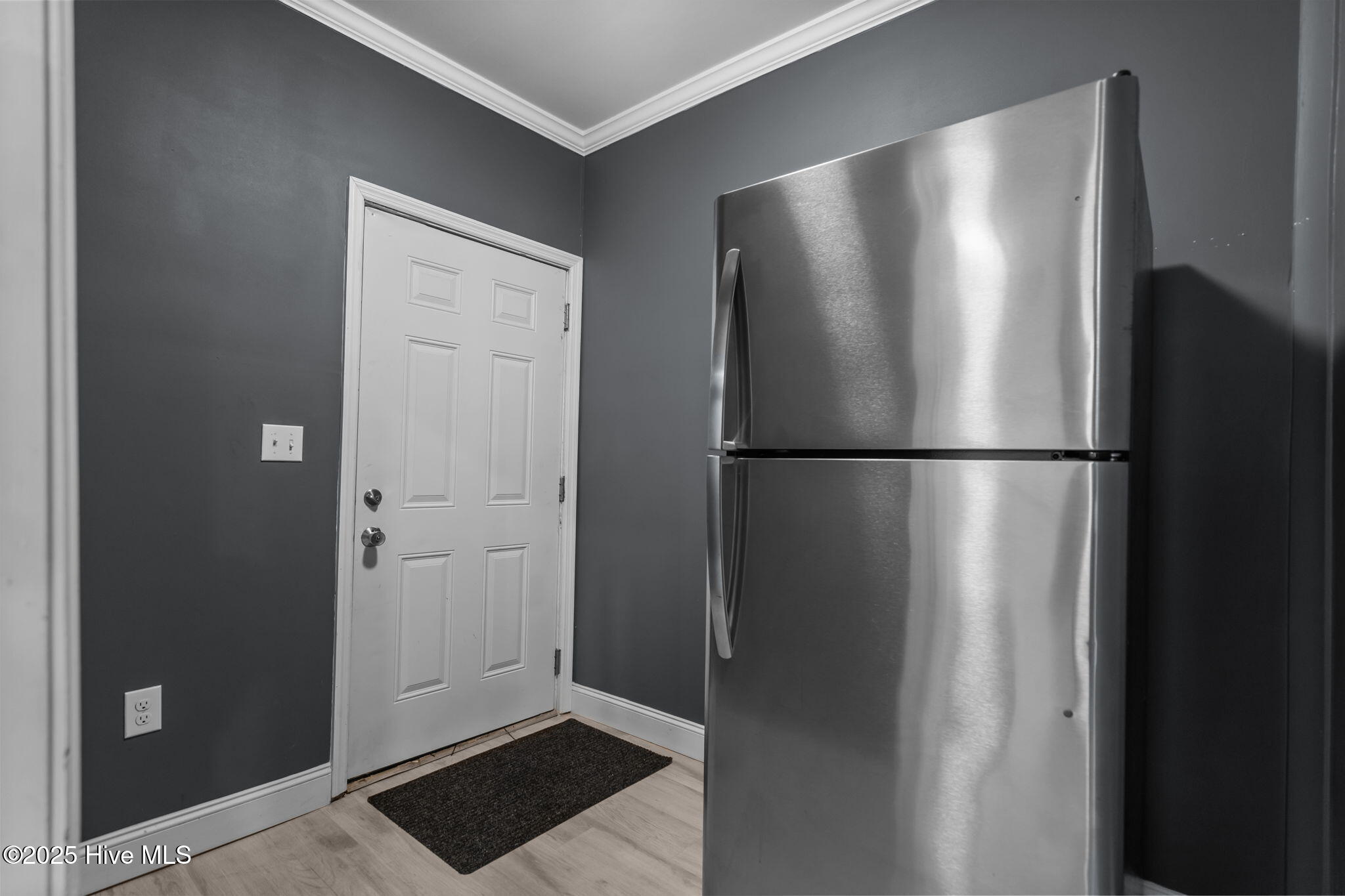 100544435 | Photo 17