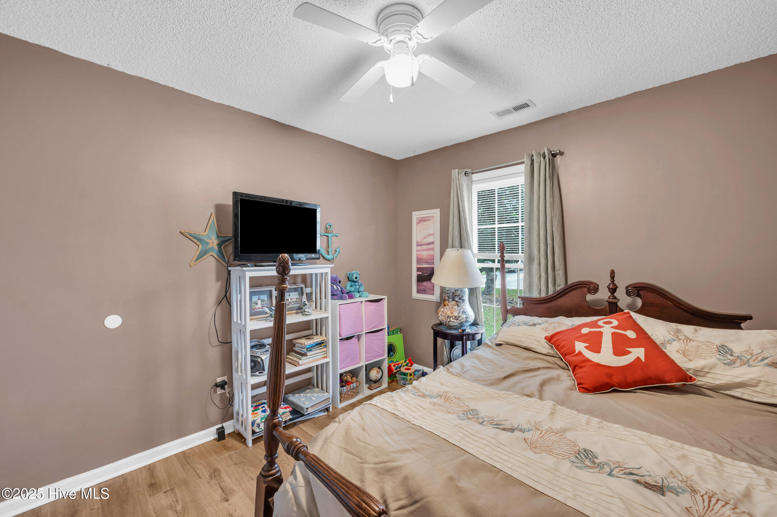 100540534 | Photo 28