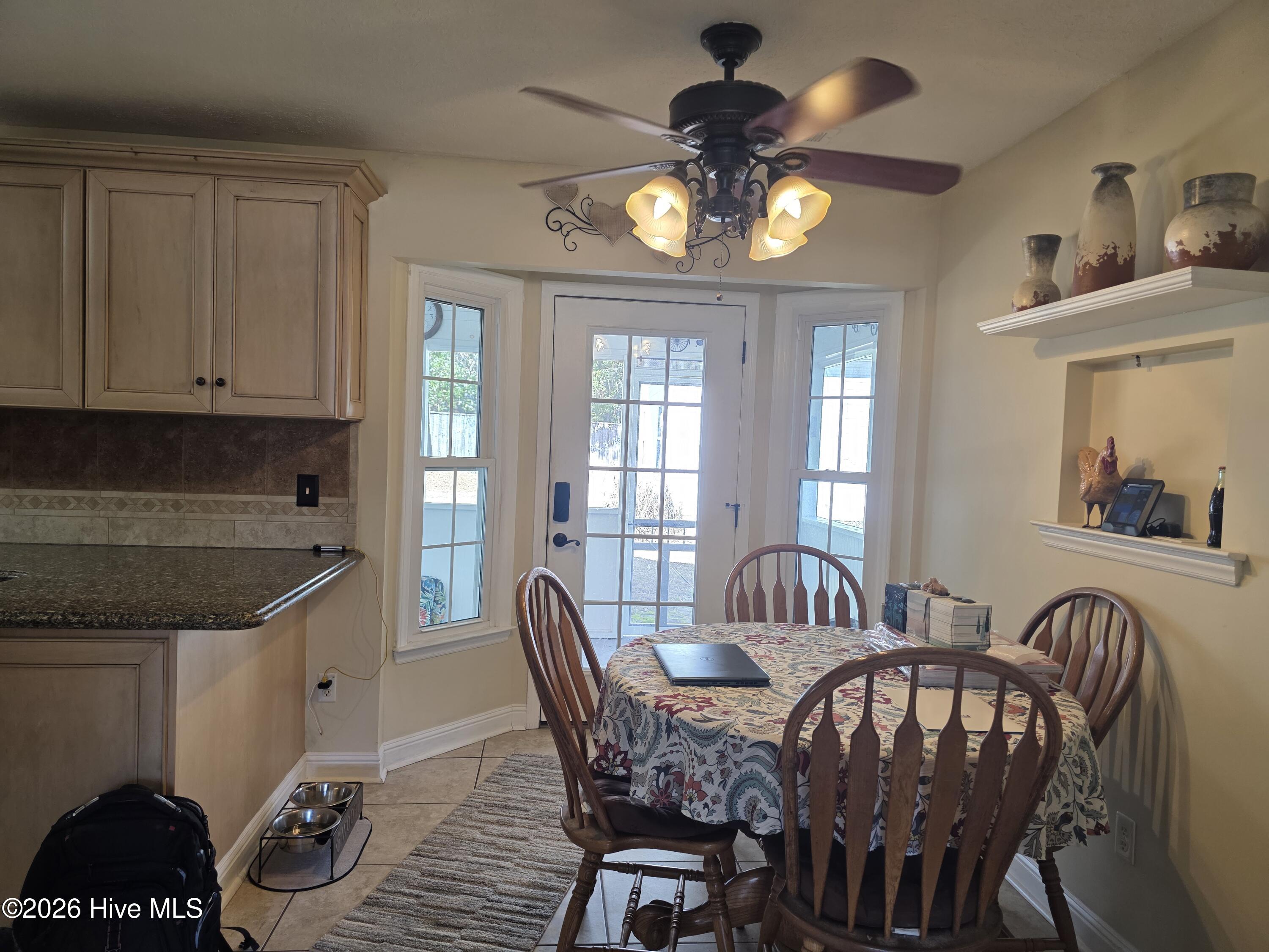 100554499 | Photo 16