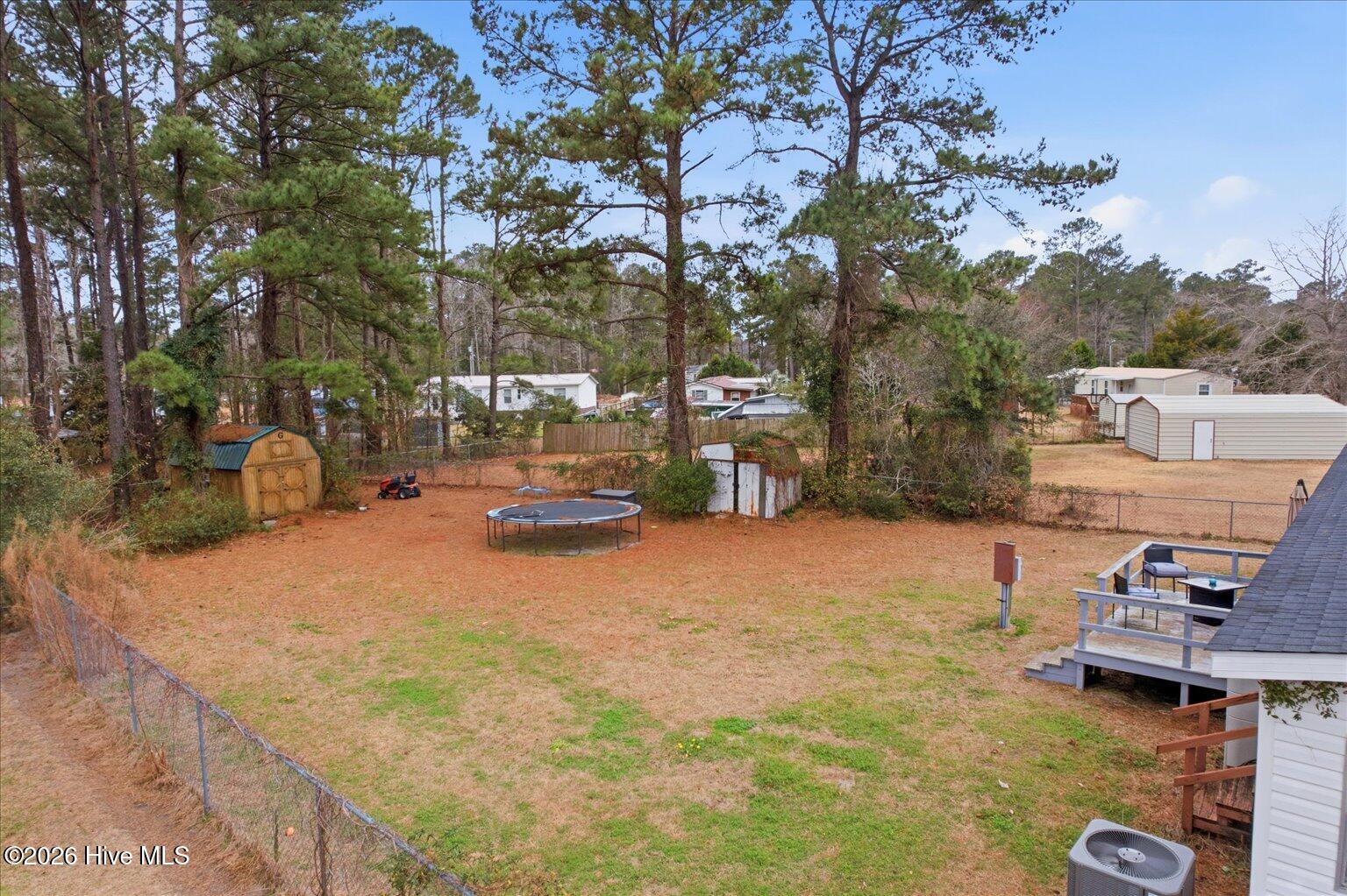 100556219 | Photo 39