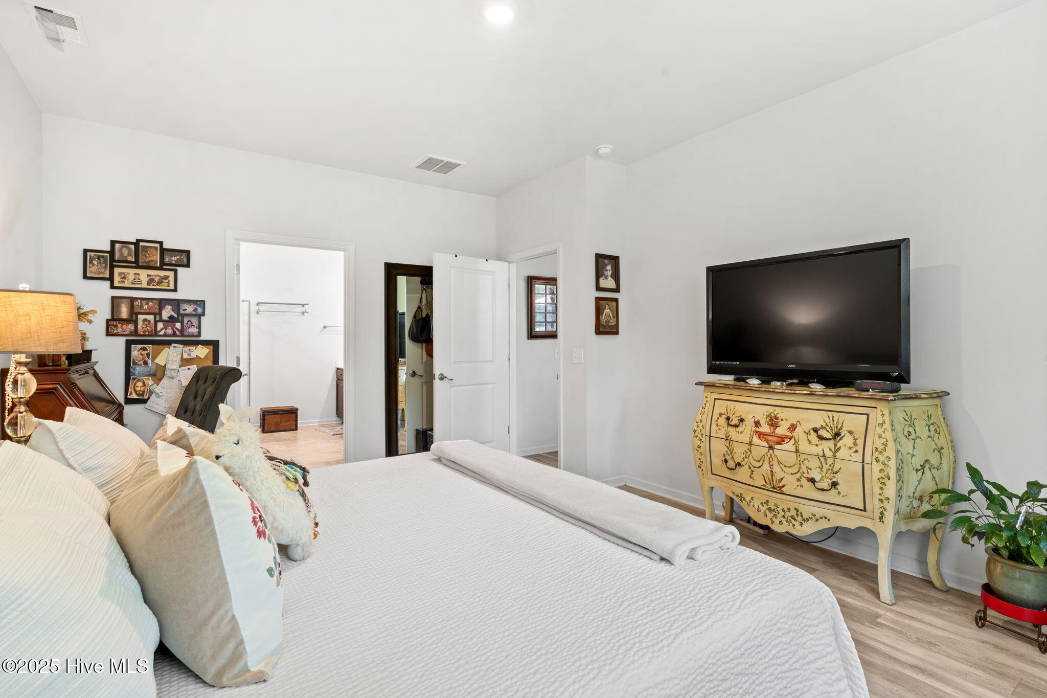 100531628 | Photo 17