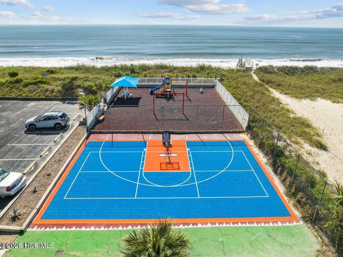 100564198 | Photo 55