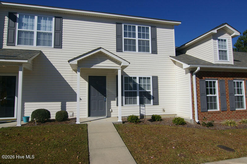 Exterior photo of 4125 Dudleys Grant Drive G, Winterville, NC 28590. MLS: 100597634